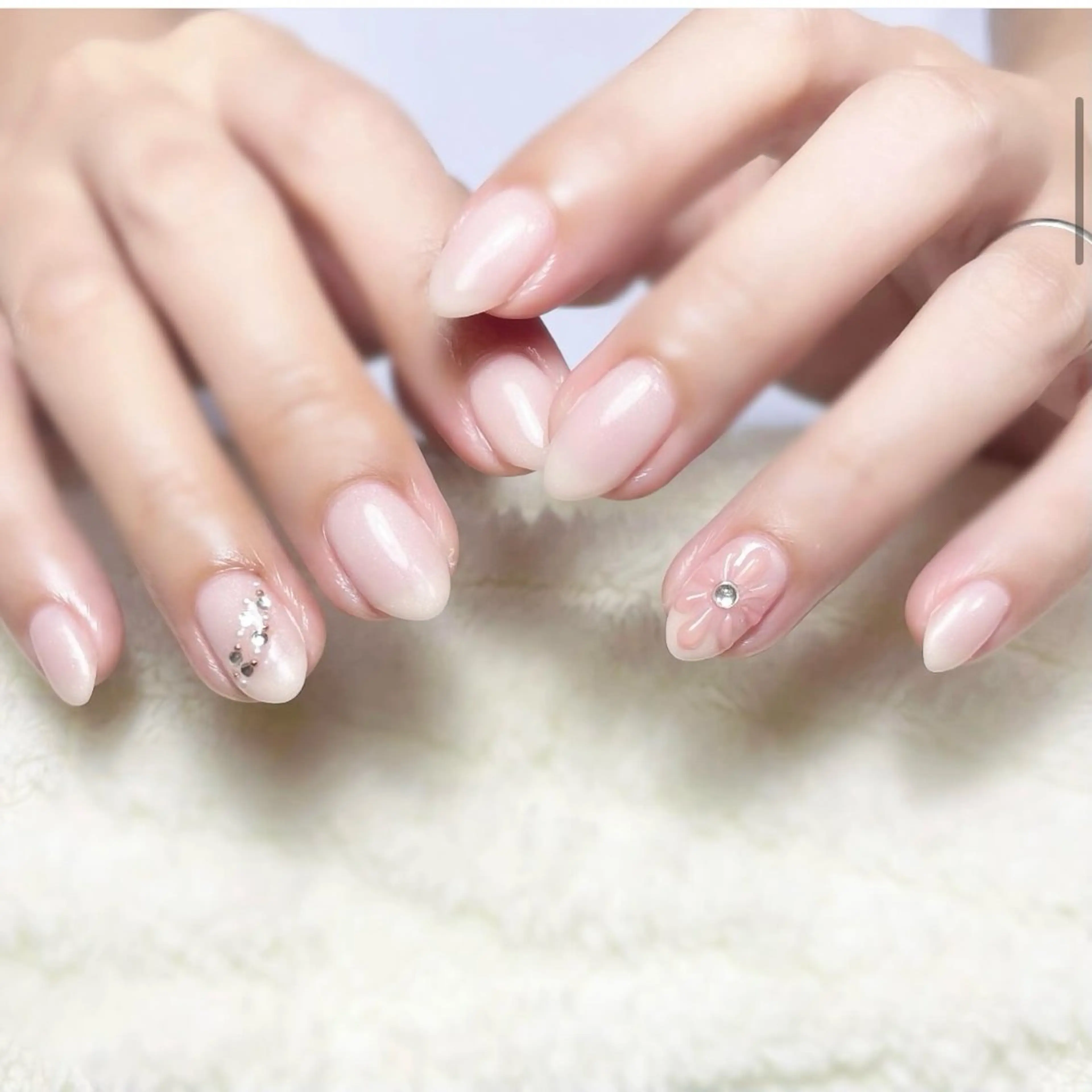 ネイル アートネイル クリアネイル フラワーネイル ぷっくりネイル ストーンネイル ハンドネイル Chicchi 加茂宮駅徒歩3分のネイルデザイン
