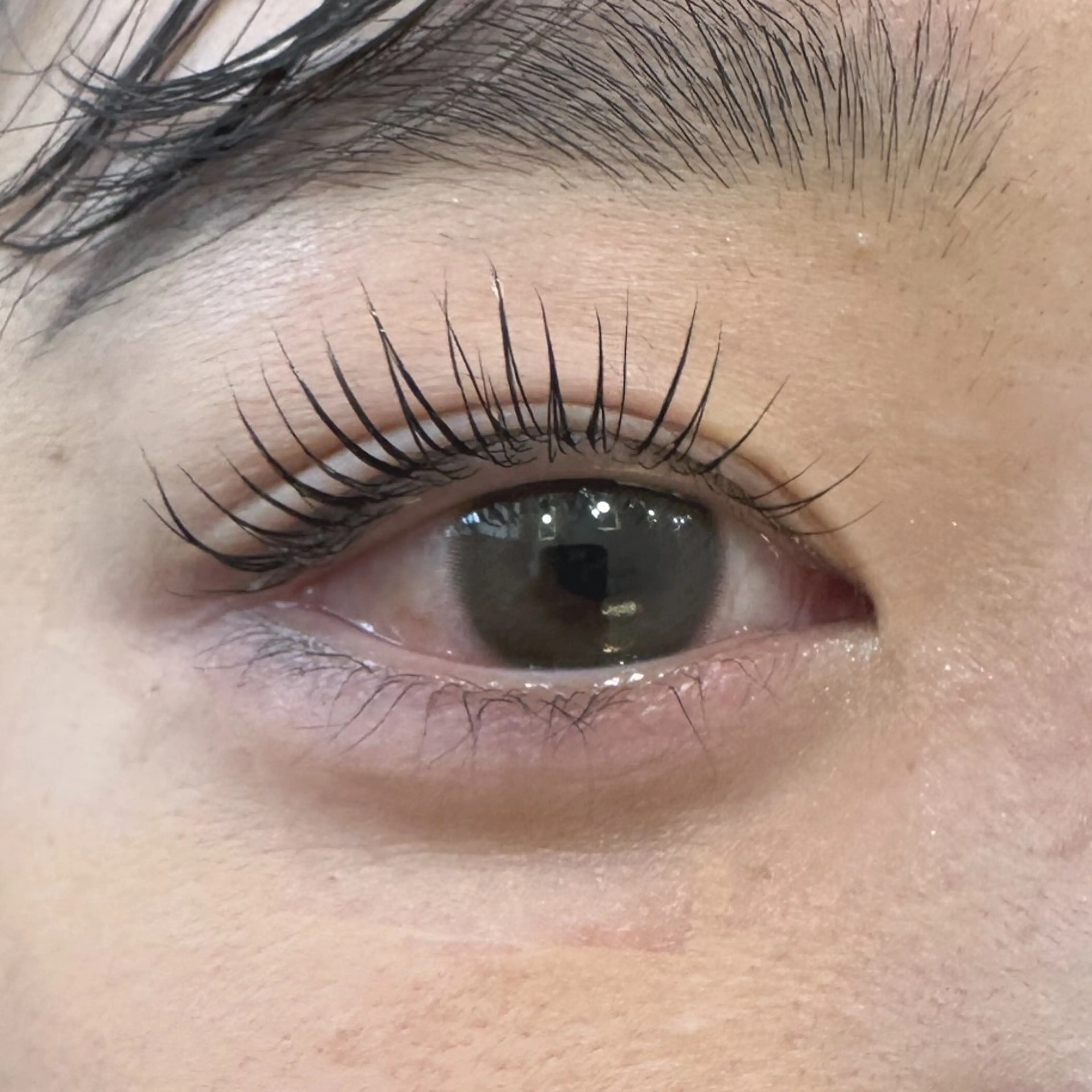 マツエク・マツパ 高月 友奈のヘアスタイル