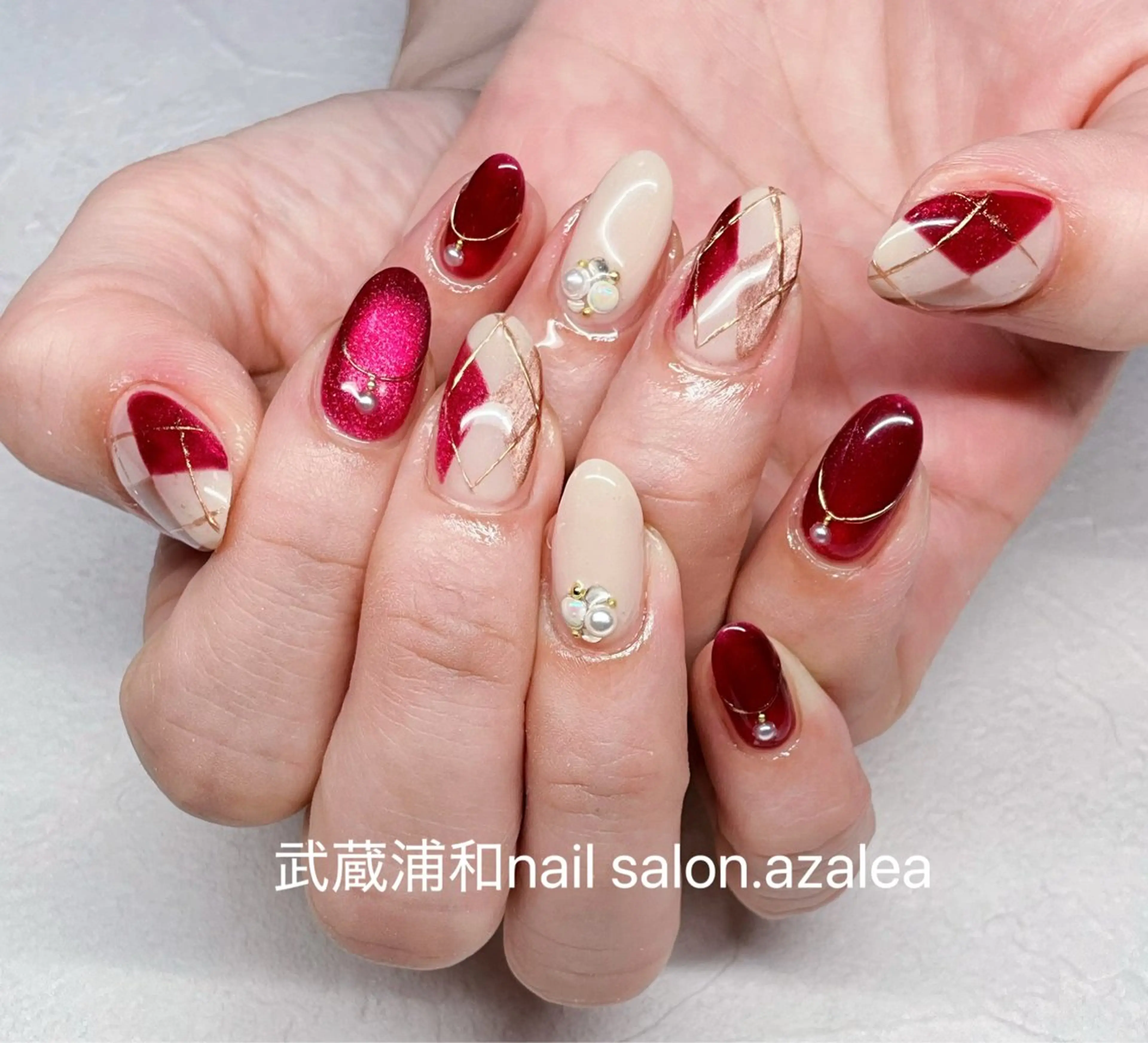 ネイル ハンドネイル R inのネイルデザイン