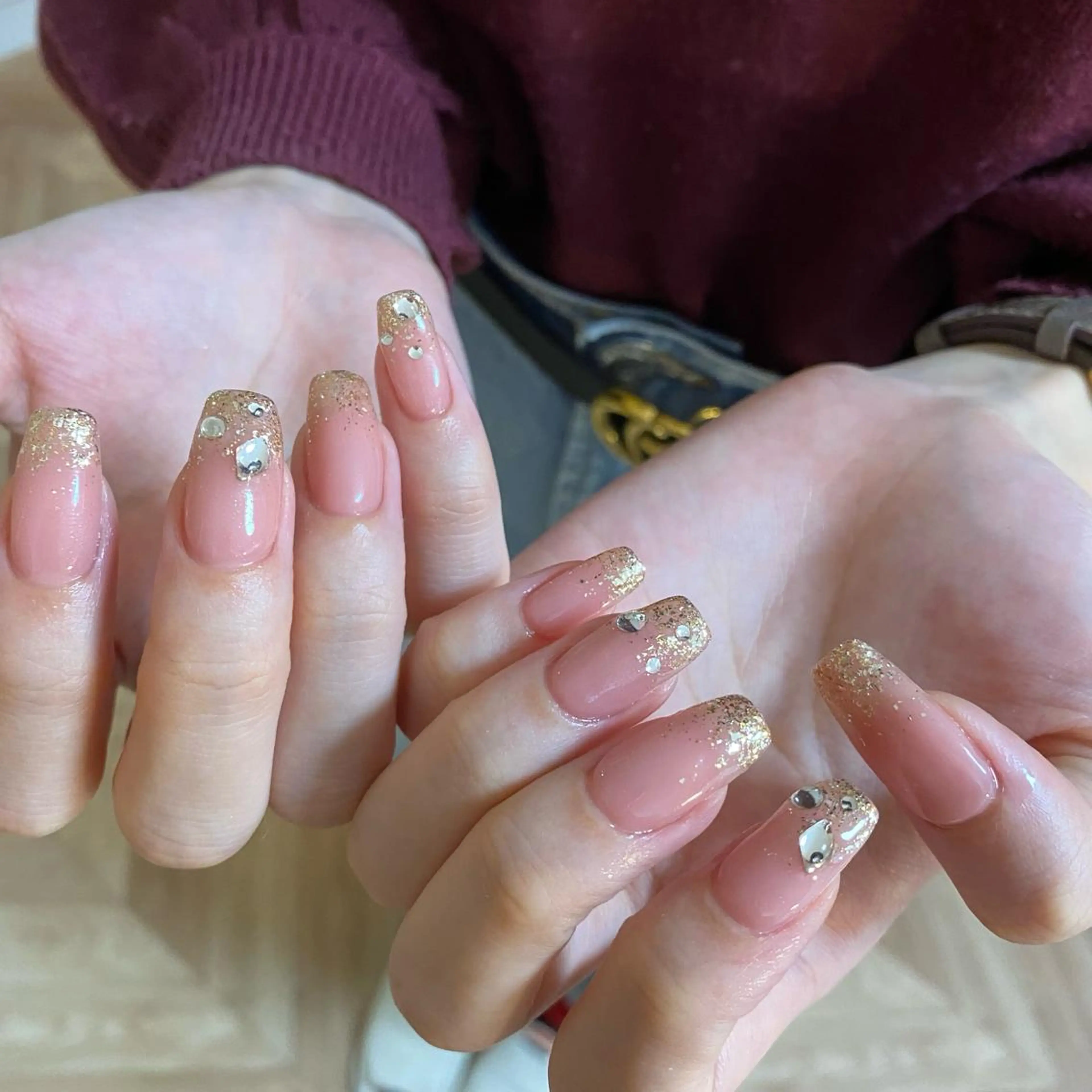 ネイル ハンドネイル Amber21.所属・Nagahama Akariのネイルデザイン