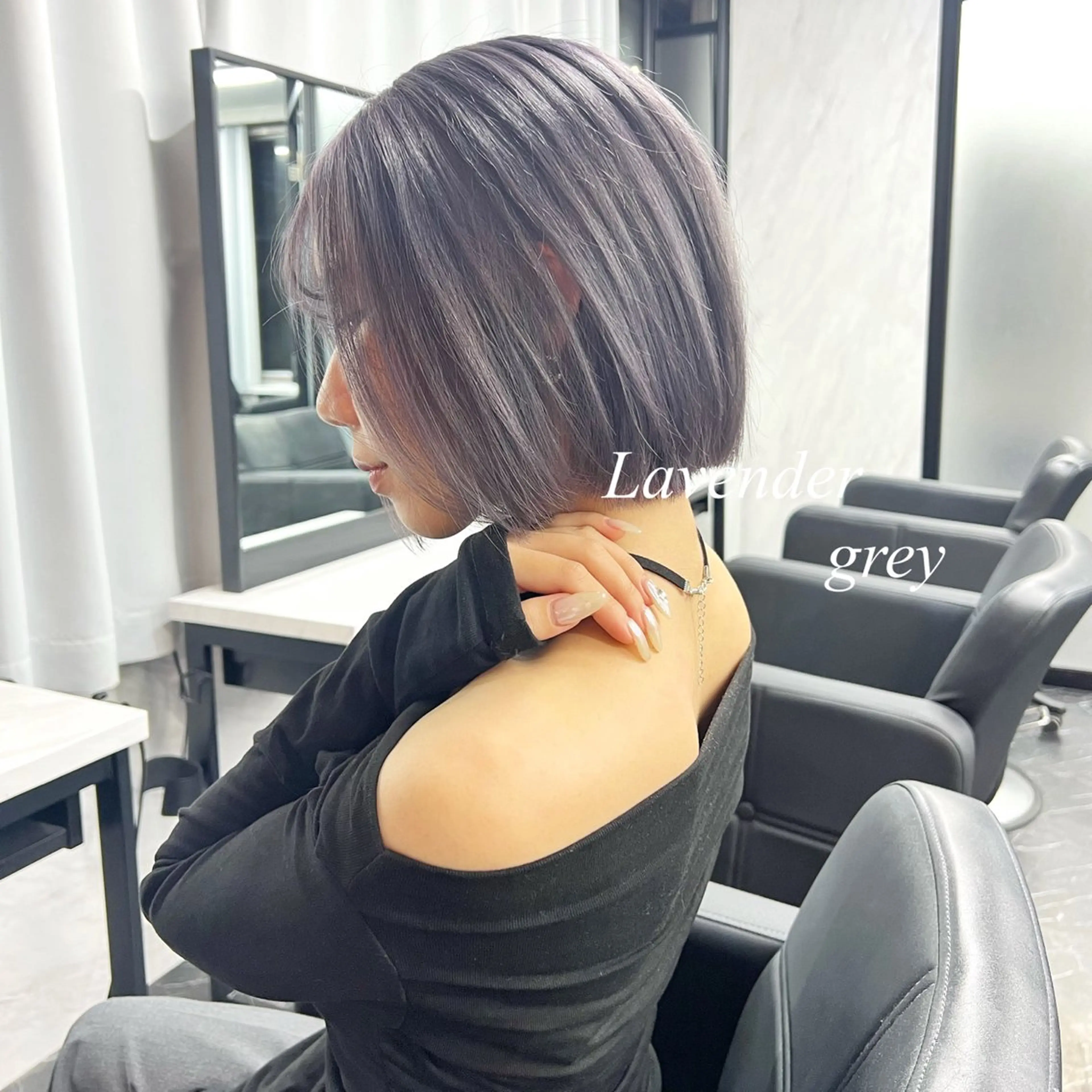 ショート カラー シールエクステ ハイトーンカラー エクステ ヘアカラー トリートメント シールエクステ特化 ハイトーン、NANAのヘアスタイル