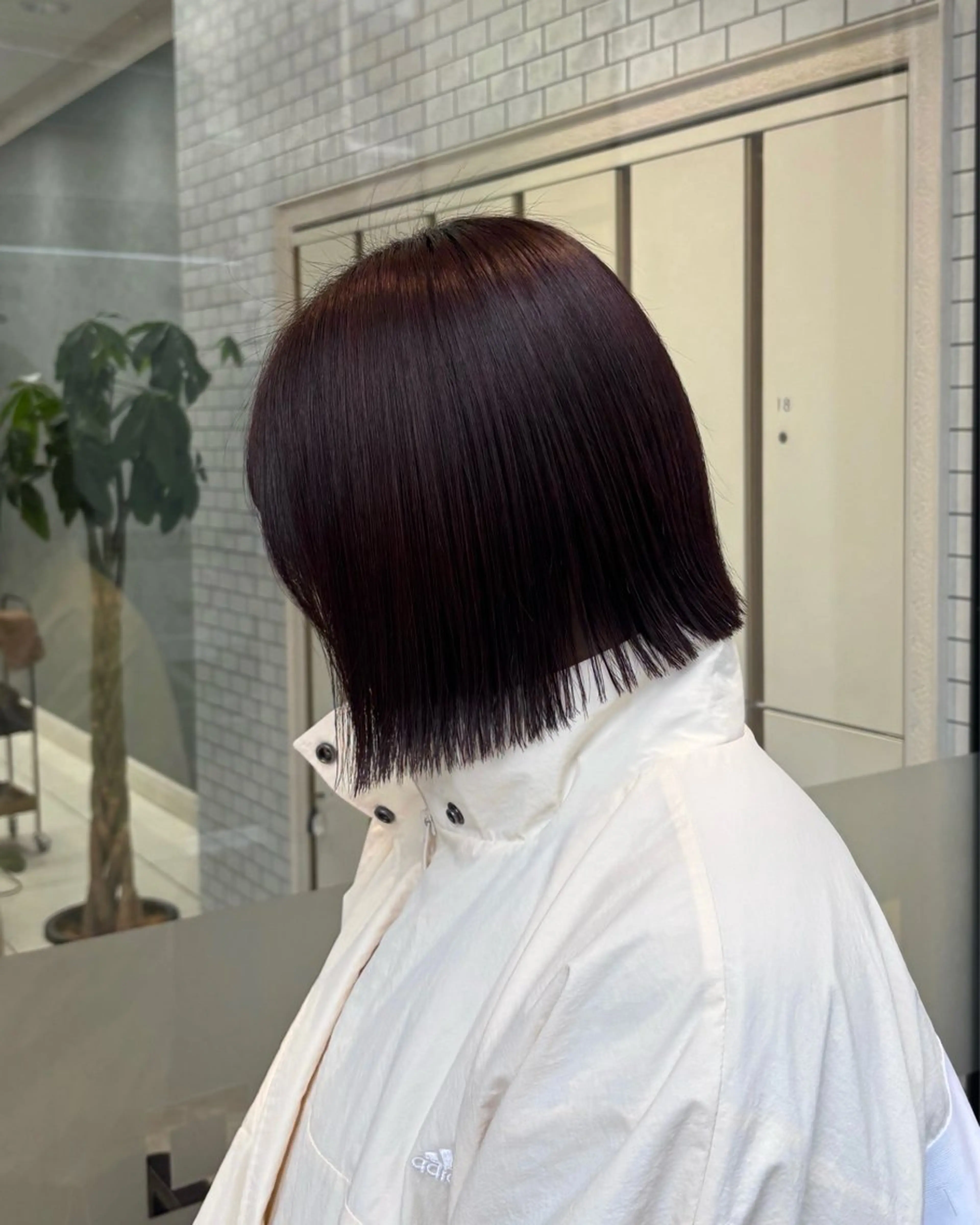 ショート ボブ カット 透明感カラー/ レイヤーカット/麻咲のヘアスタイル