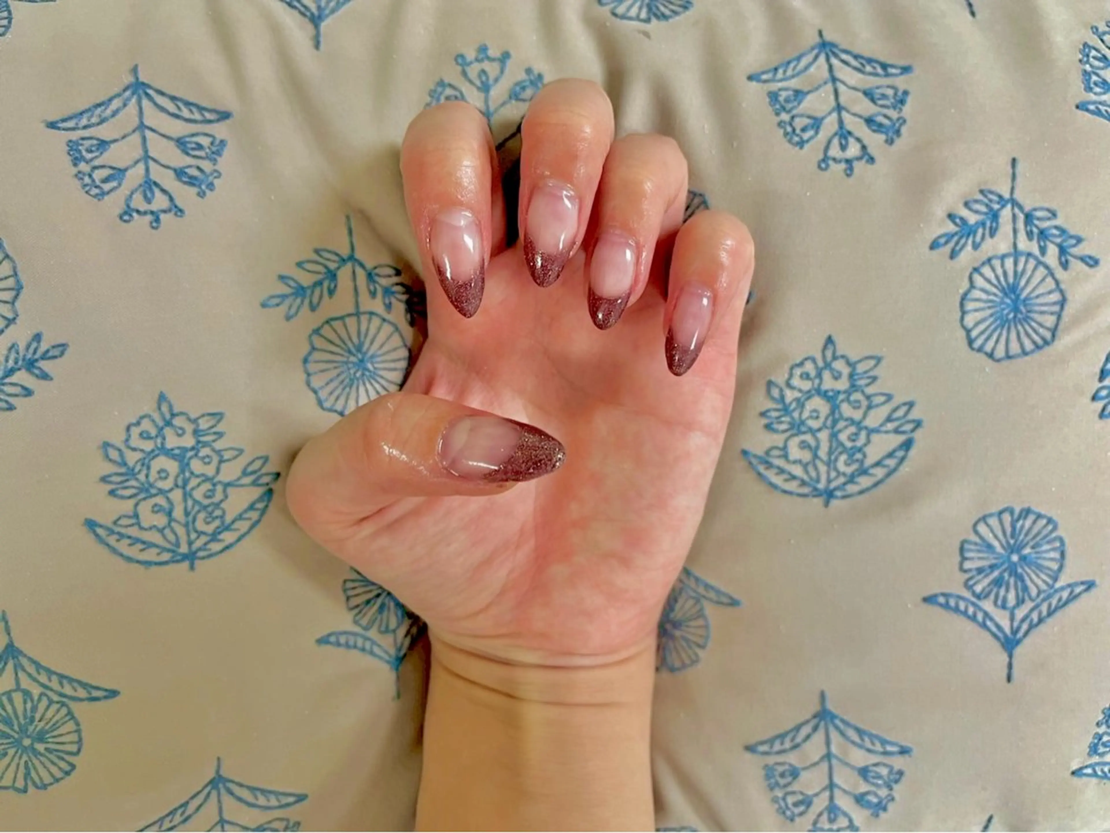 （オフ込み）フレンチネイルの写真