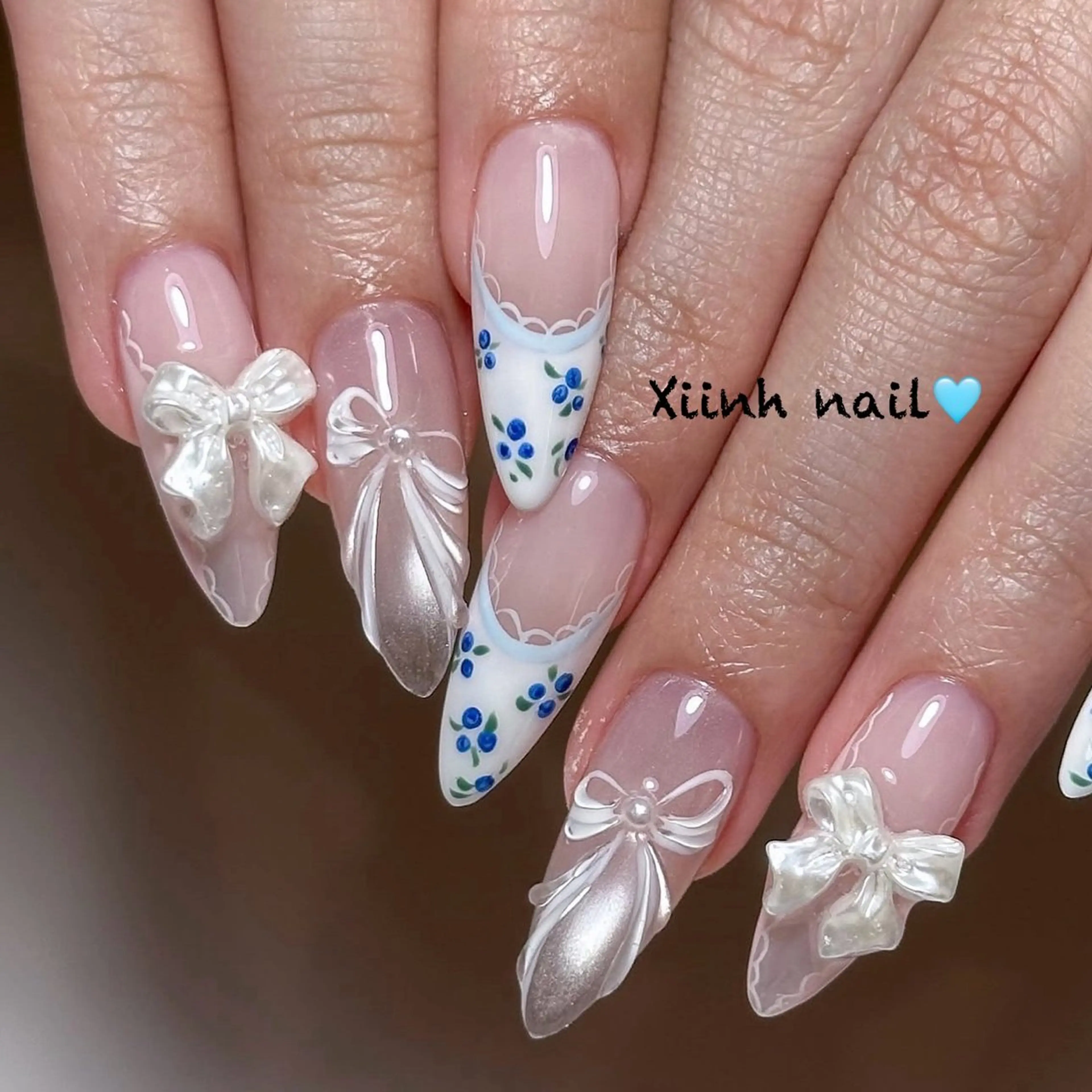 ネイル チークネイル 桜ネイル フットネイル ジェルネイル ハロウィン XIINH NAIL SALONのネイルデザイン