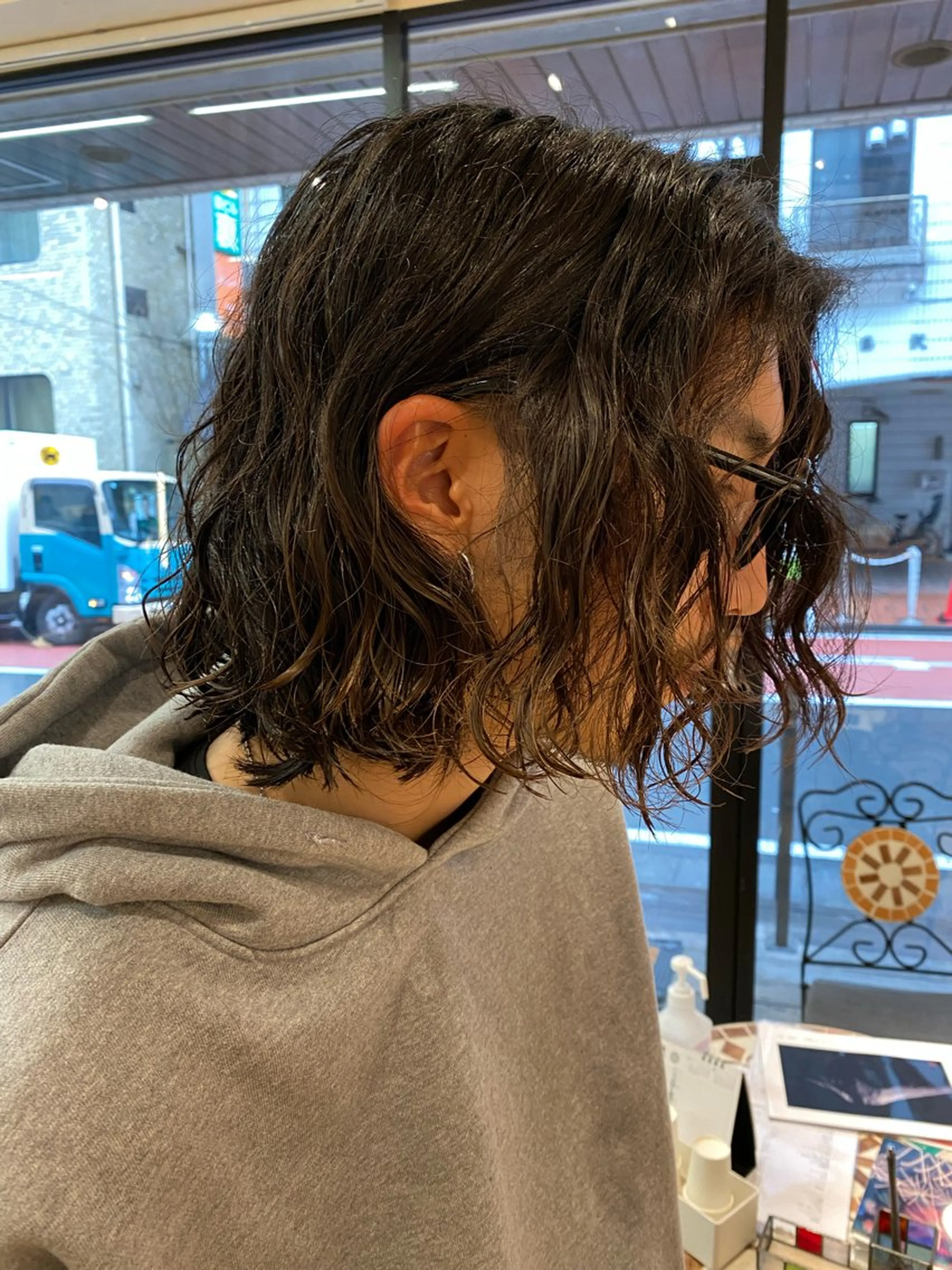 パーマ メンズ ボブ カット パーマ ナチュラルヘア🫧 ナナミのヘアスタイル