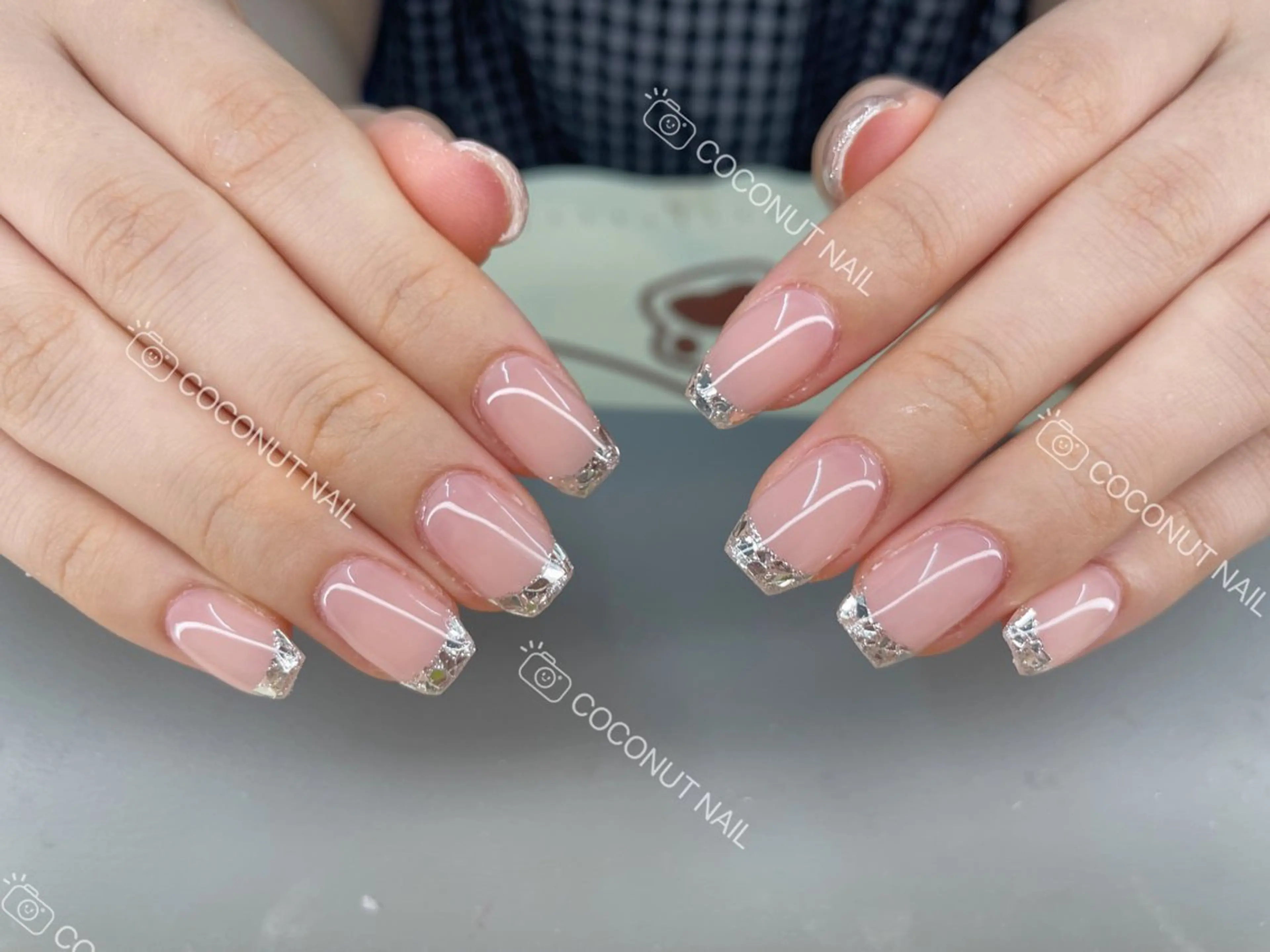 ネイル ハンドネイル 神田 ココナッツのネイルデザイン