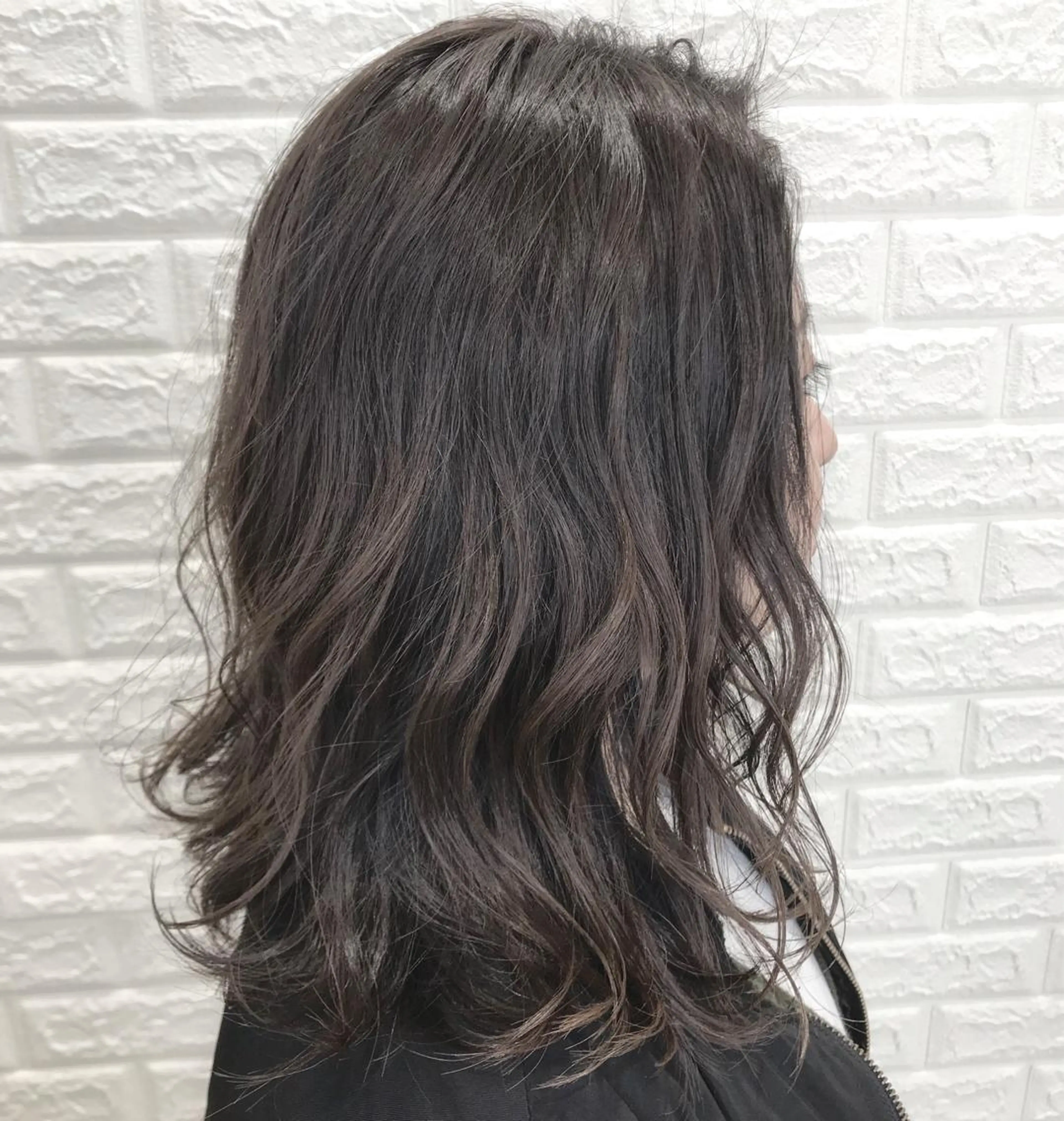 ミディアム カラー カット ヘアカラー 岡田詩織 MODE Ks松原店のヘアスタイル