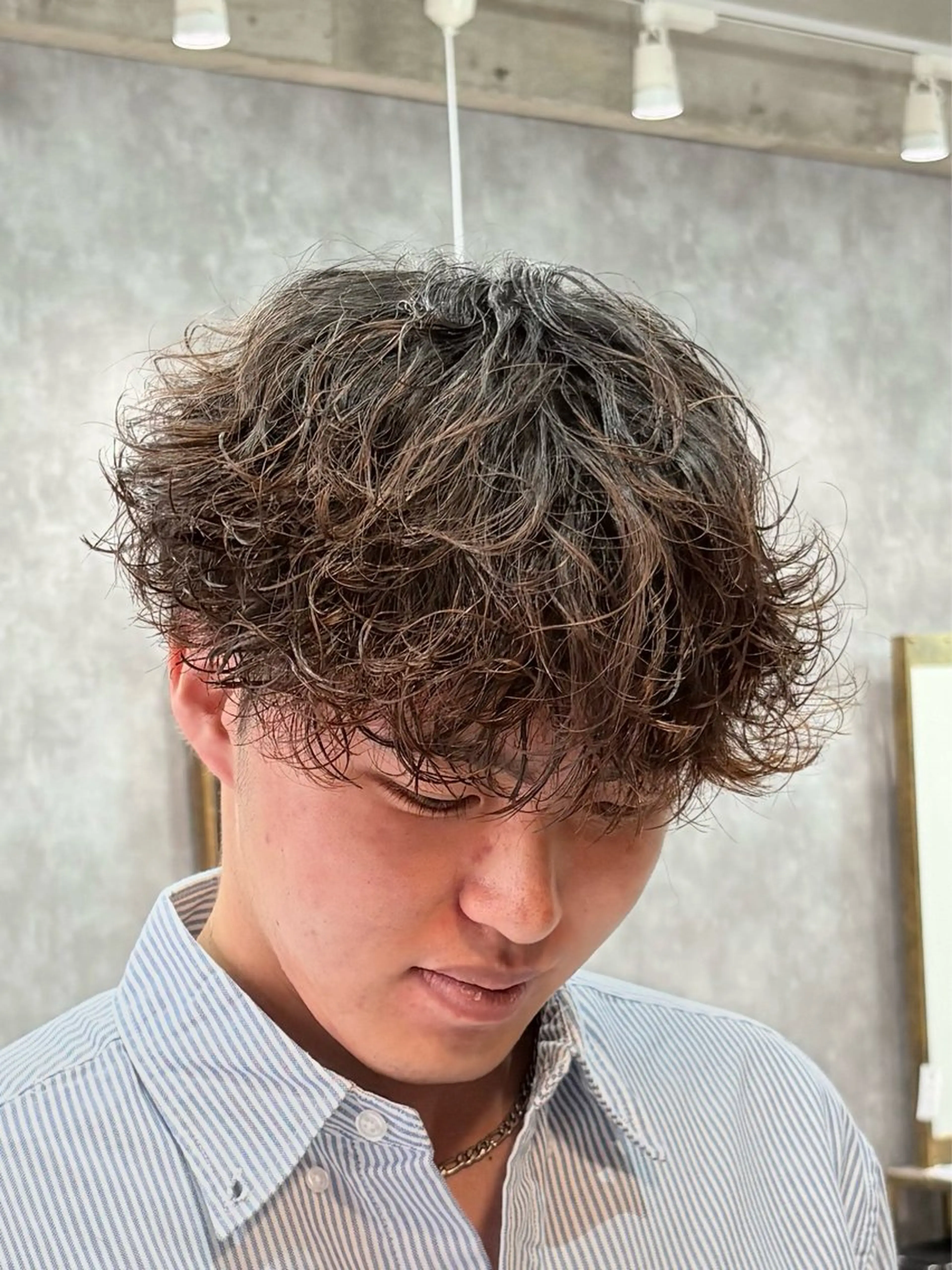 パーマ メンズ 井川　シャドウパーマ ニュアンスパーマのヘアスタイル