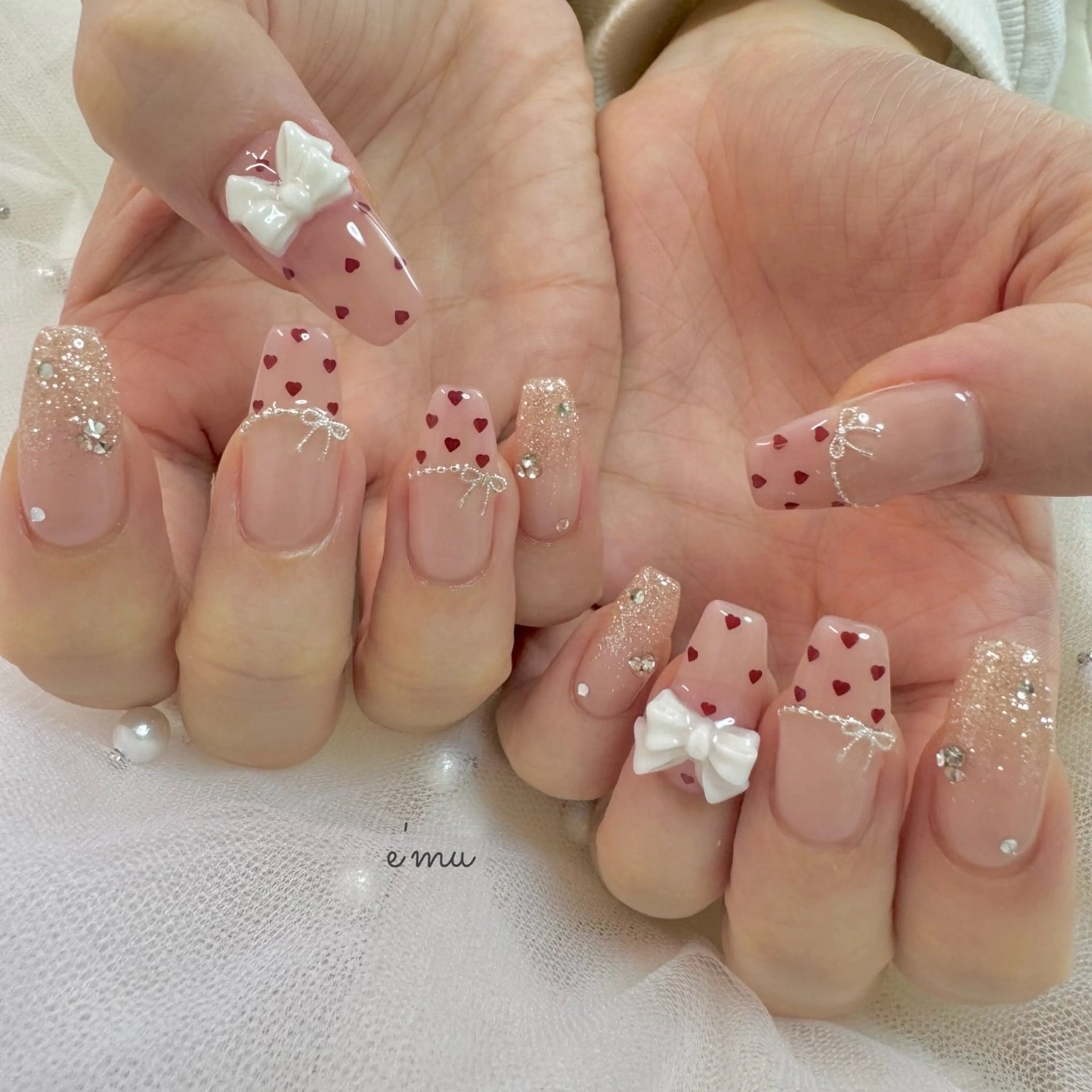 ネイル ガーリー ハート ハンドネイル nail salon e'mu💐のネイルデザイン