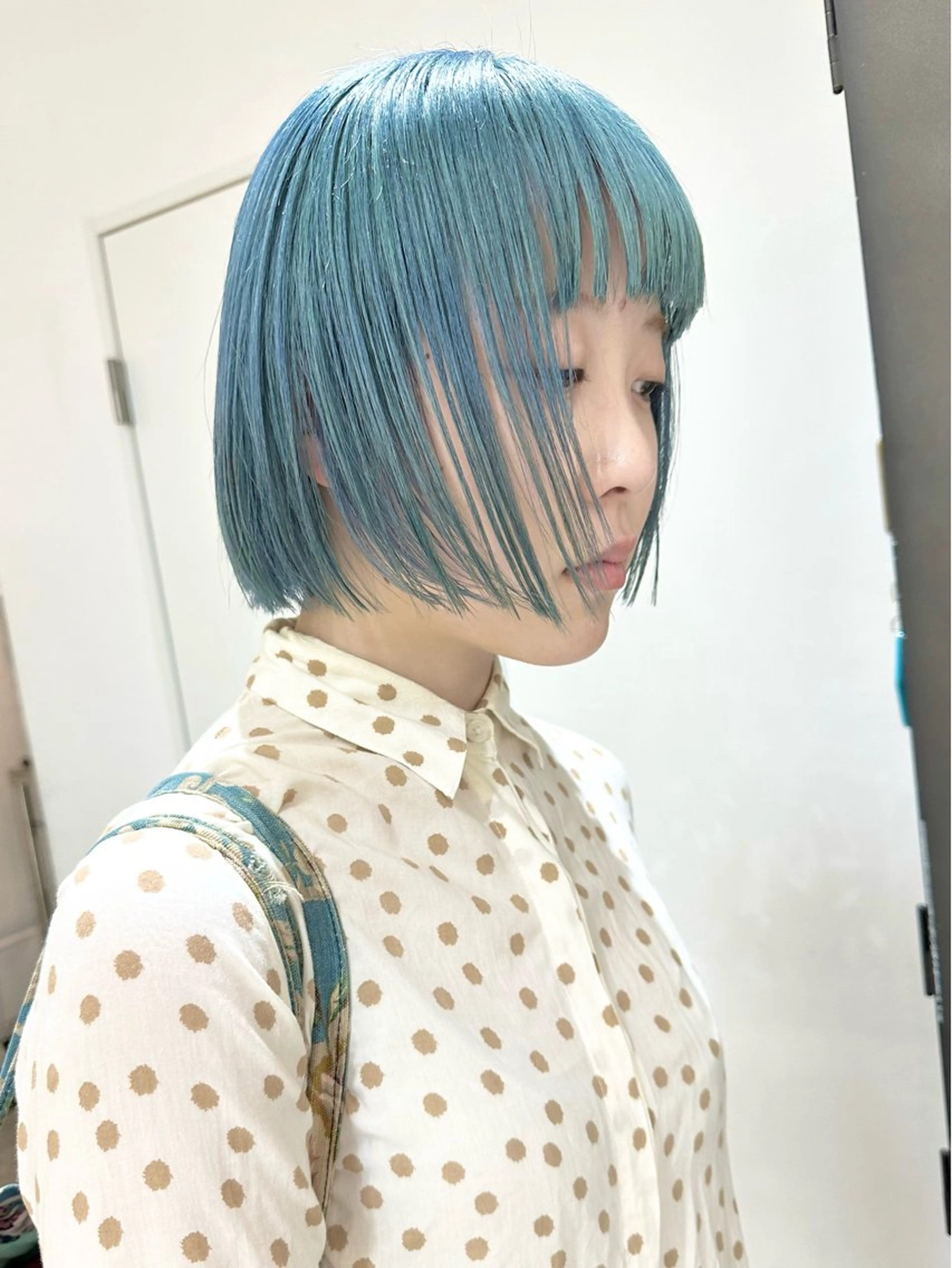 ショート カラー ハイトーンカラー カット ヘアカラー トリートメント kai .のヘアスタイル