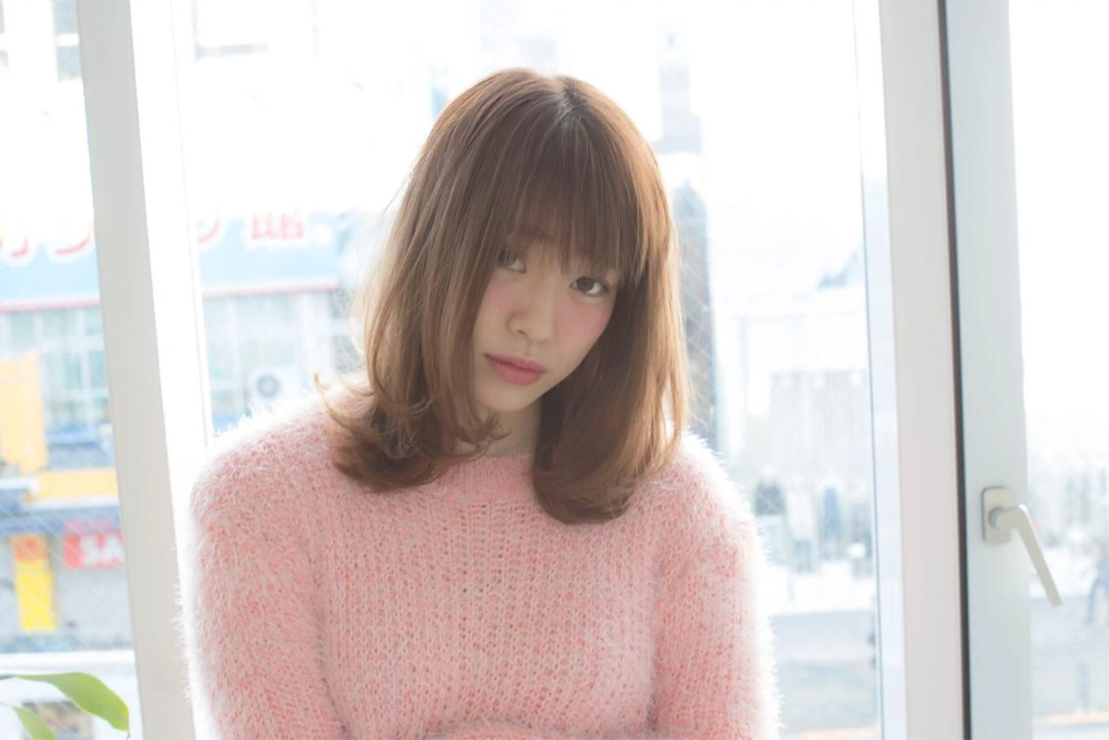 セミロング トップスタイリスト 小澤純一のヘアスタイル