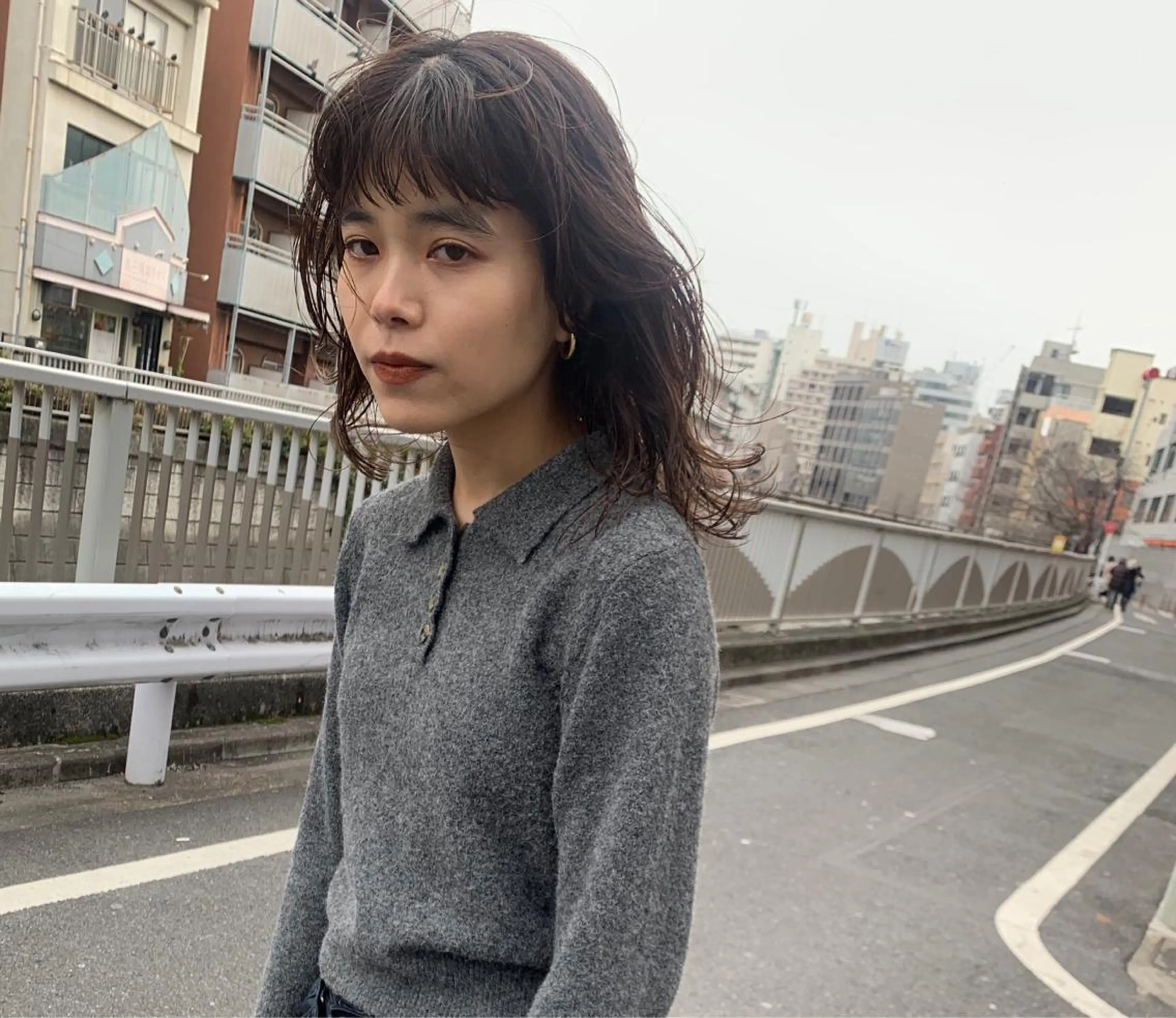 ミディアム ウルフカット カット ヘアカラー トリートメント 新井 広樹のヘアスタイル