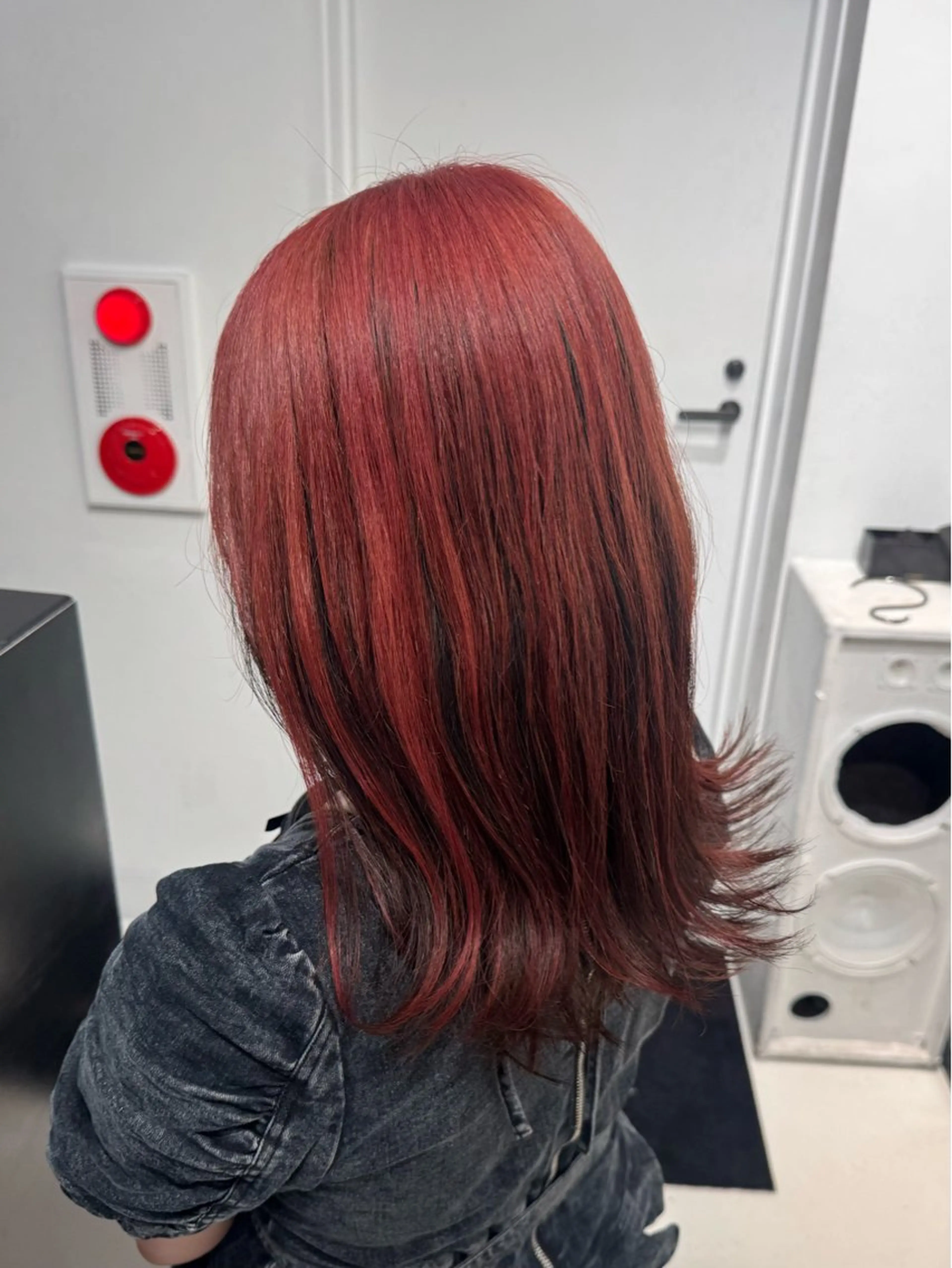 💝【ご新規様】アンブレラカラー☂️ブリーチ➕カラー✨️ポイントブリーチしたい方🤍ストレート、コテ巻き無料🫶の写真