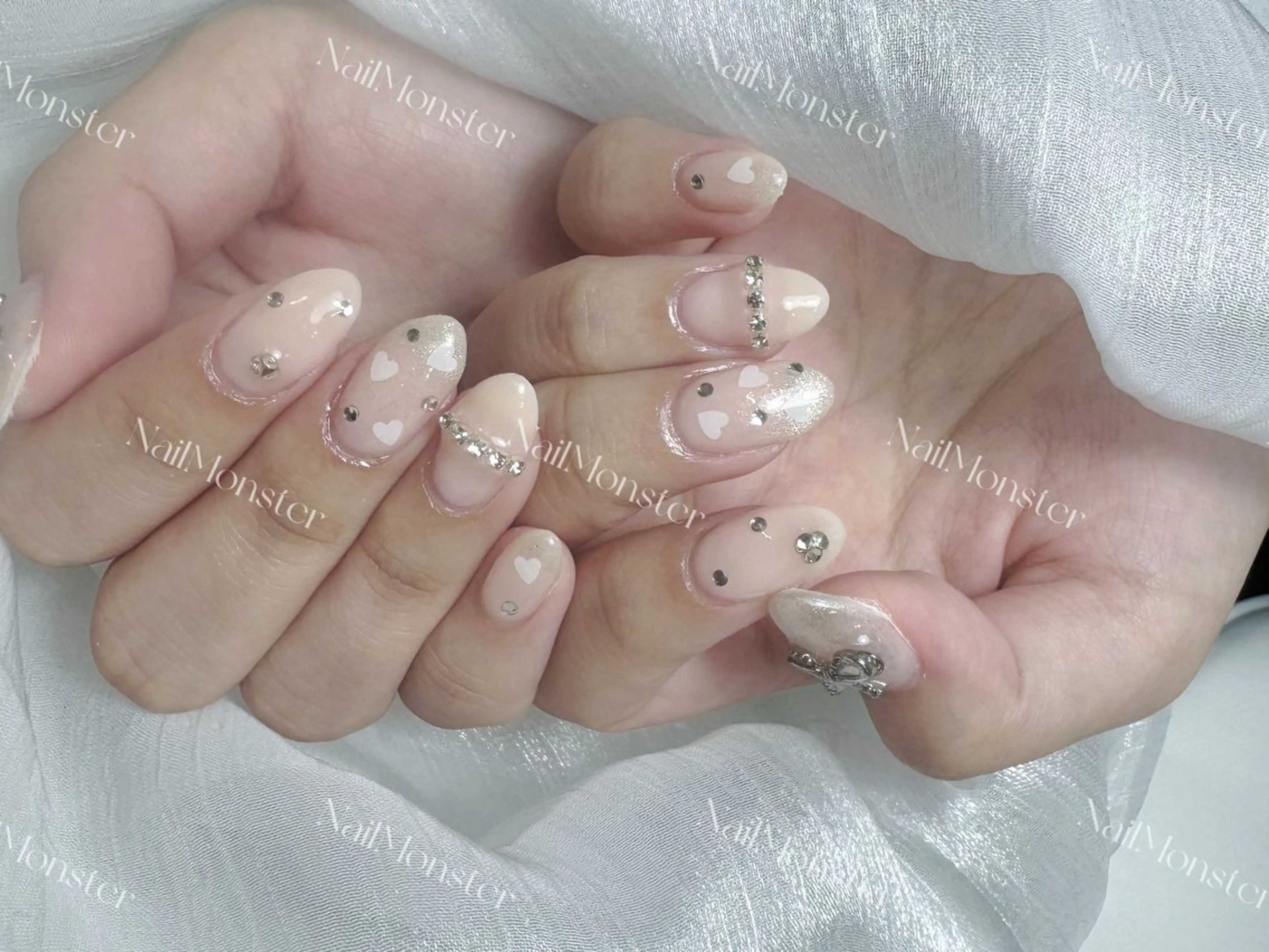 ネイル ハンドネイル DIAMOND Nail🥇のネイルデザイン