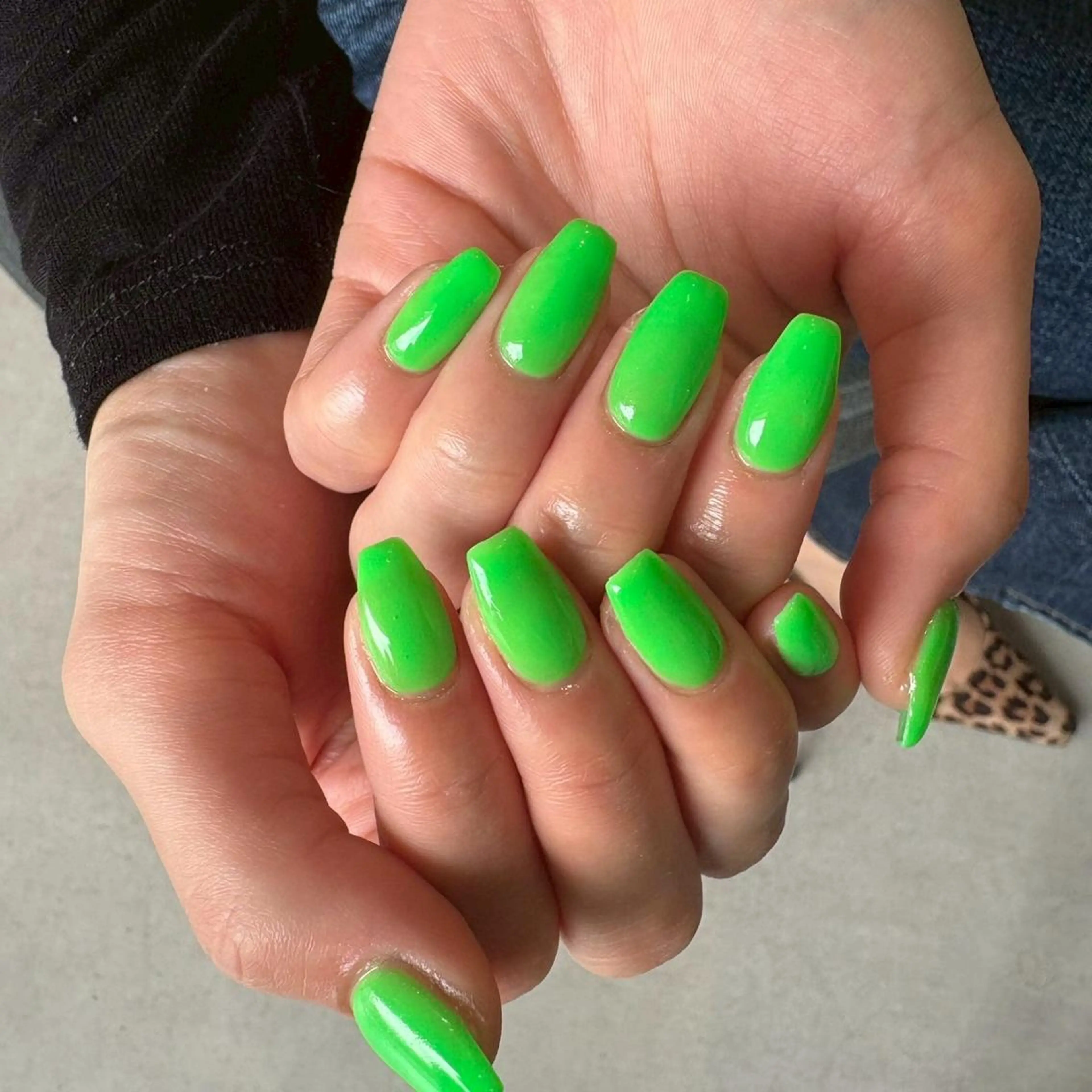 ネイル ボルドー チークネイル クリアネイル 成人式 フラッシュネイル ハンドネイル ~be 高槻のネイルデザイン