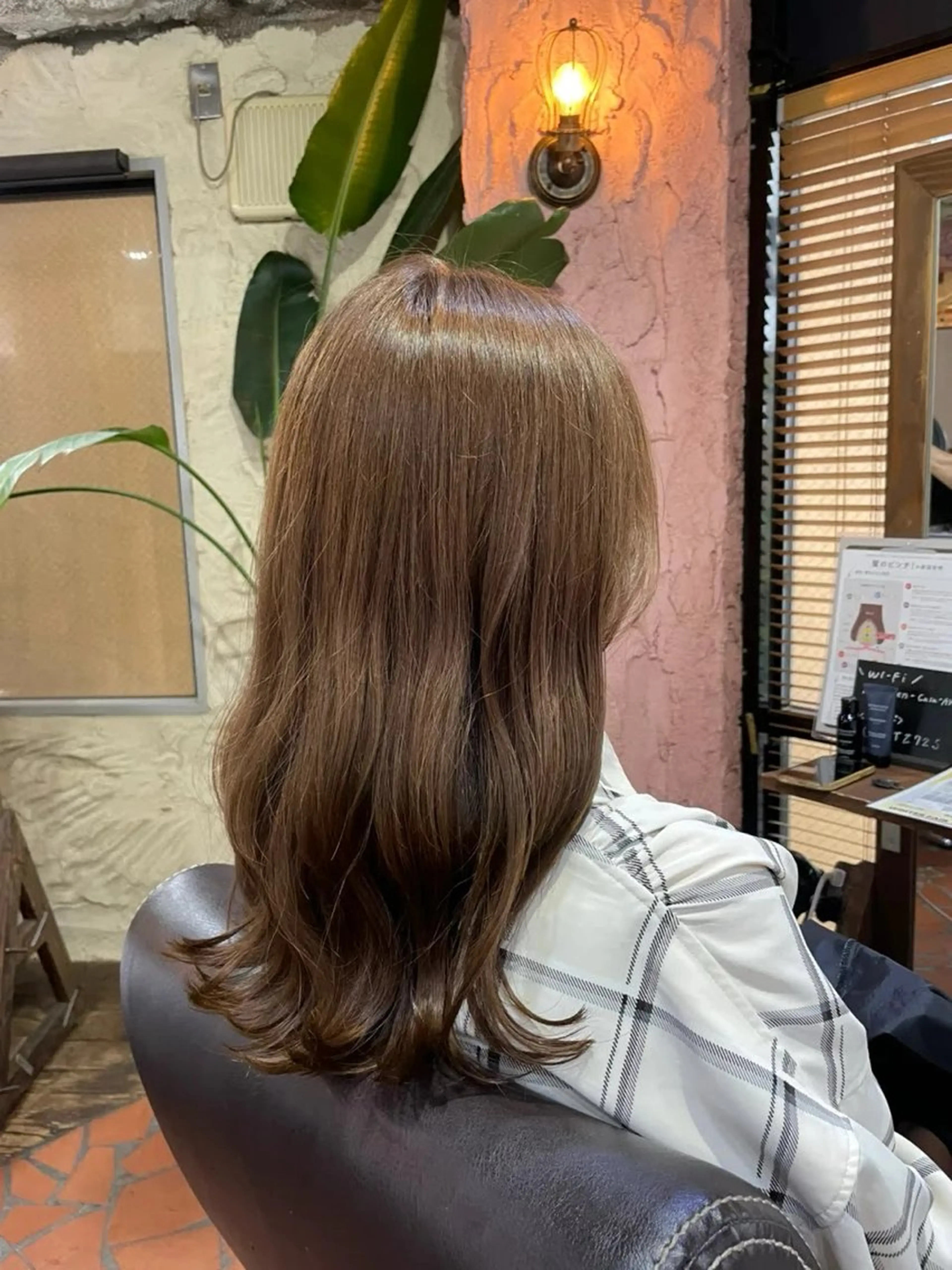 セミロング 千葉 香奈のヘアスタイル