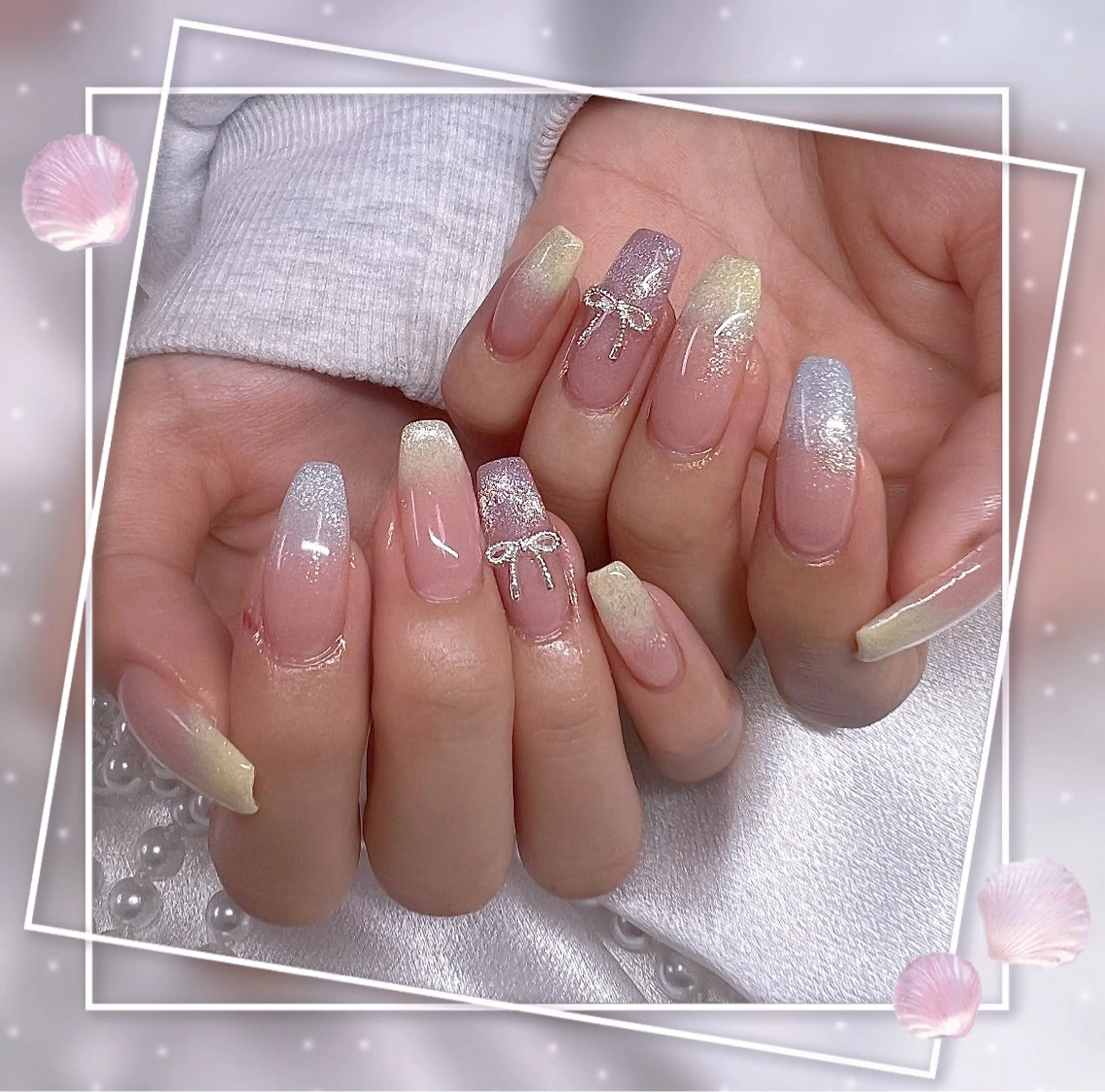 ネイル フレンチネイル グラデーション キラキラネイル 韓国ネイル マグネットネイル ハンドネイル ハンドケア Chill Nailsalonのネイルデザイン