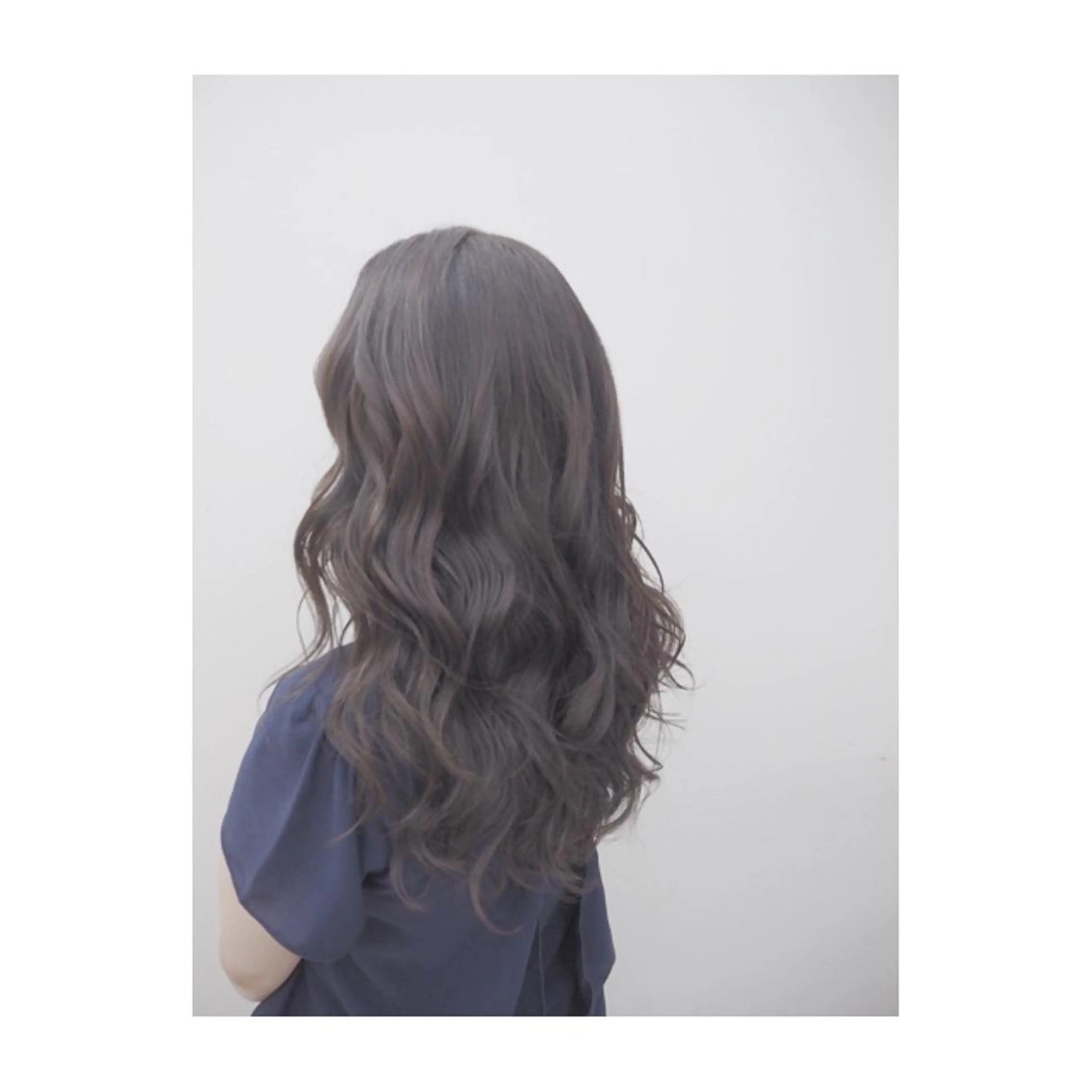 セミロング カラー 永岡 鉄平のヘアスタイル