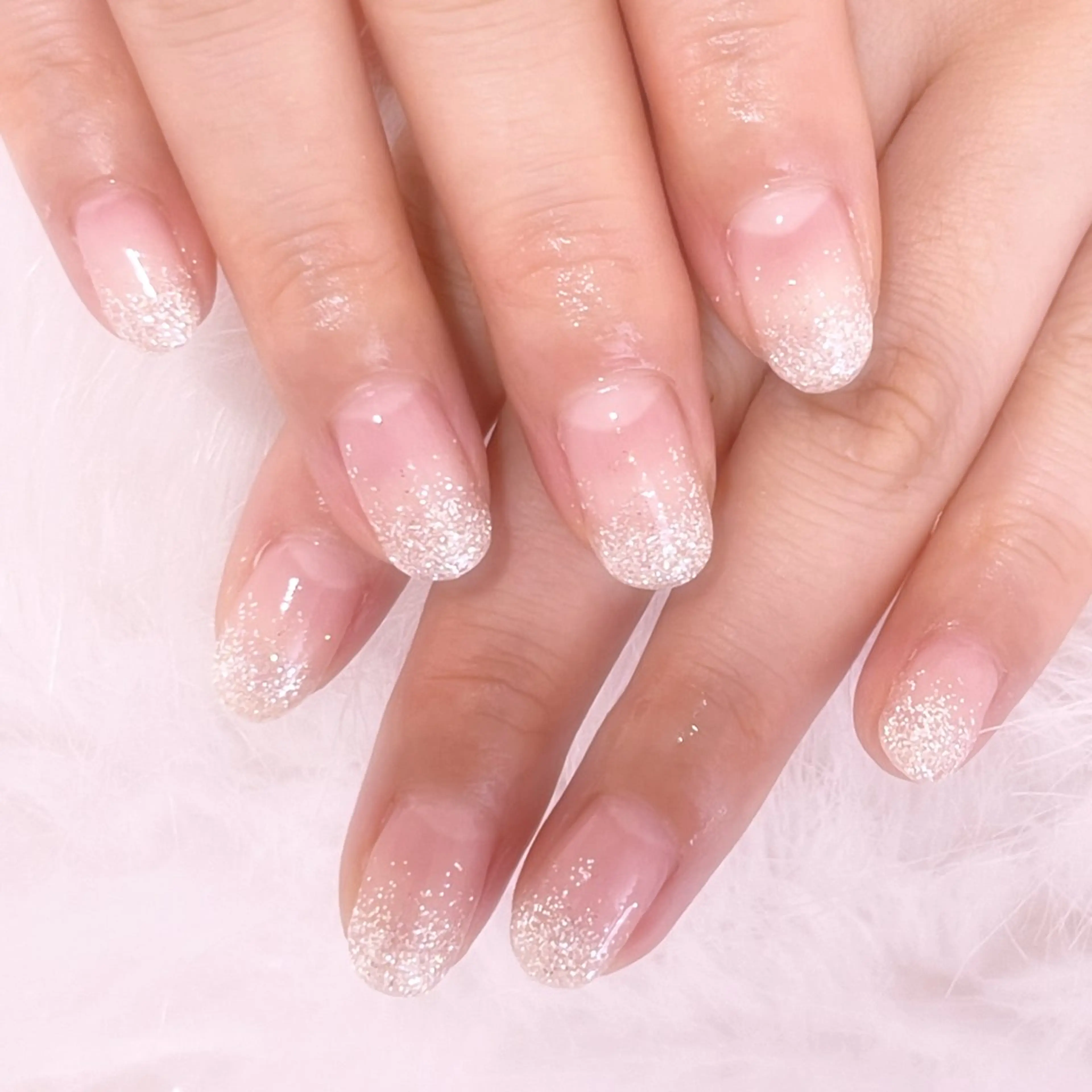 ネイル 長さ出し フットネイル ジェルネイル マグネットネイル ハンドネイル 梅島のネイル屋さん所属・梅島の ネイル屋さんのネイルデザイン