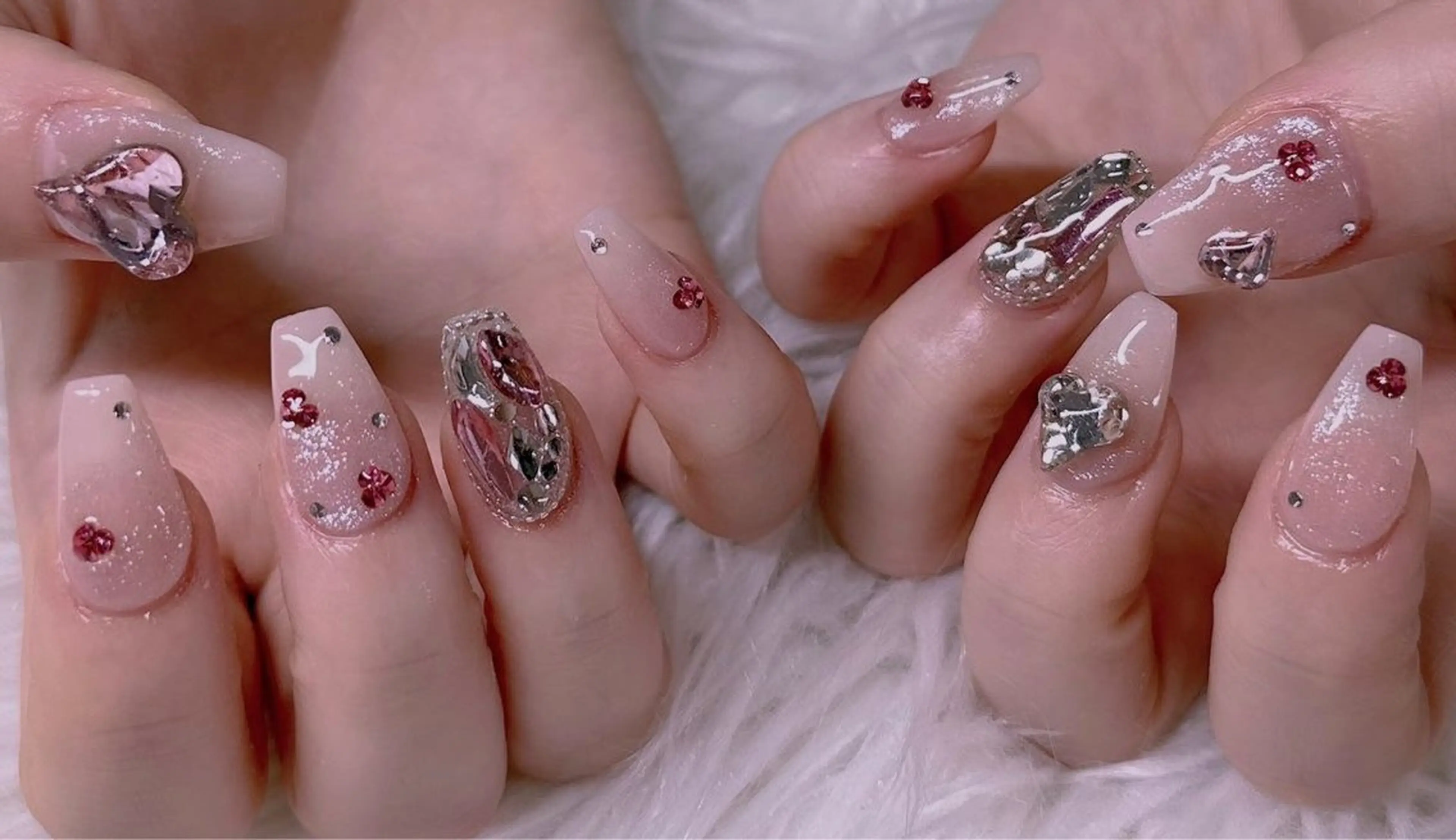 ネイル 美爪パラジェル導入店 Sunnilyのネイルデザイン