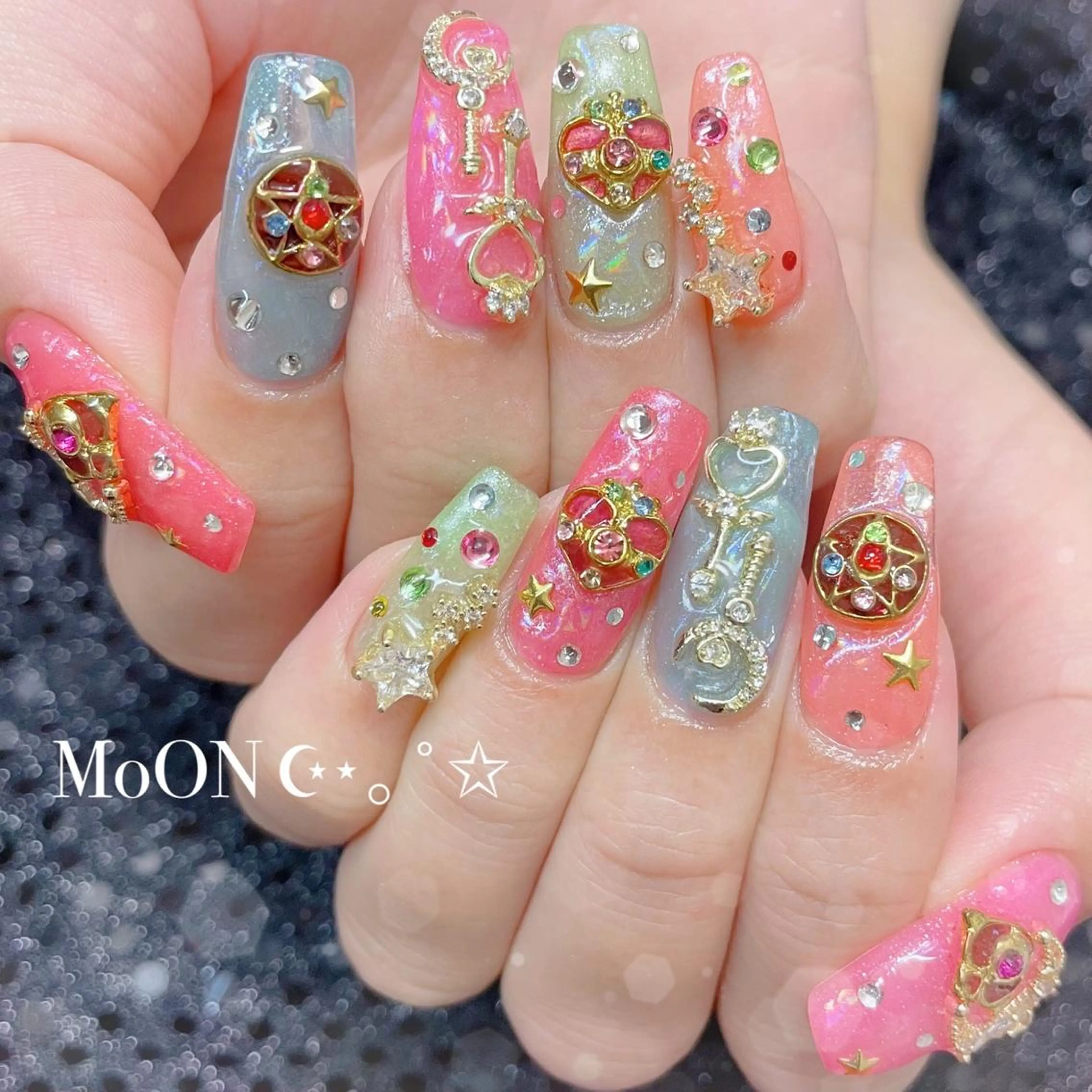 ネイル ハンドネイル ハンドケア MoON...❤︎ MeGuのネイルデザイン