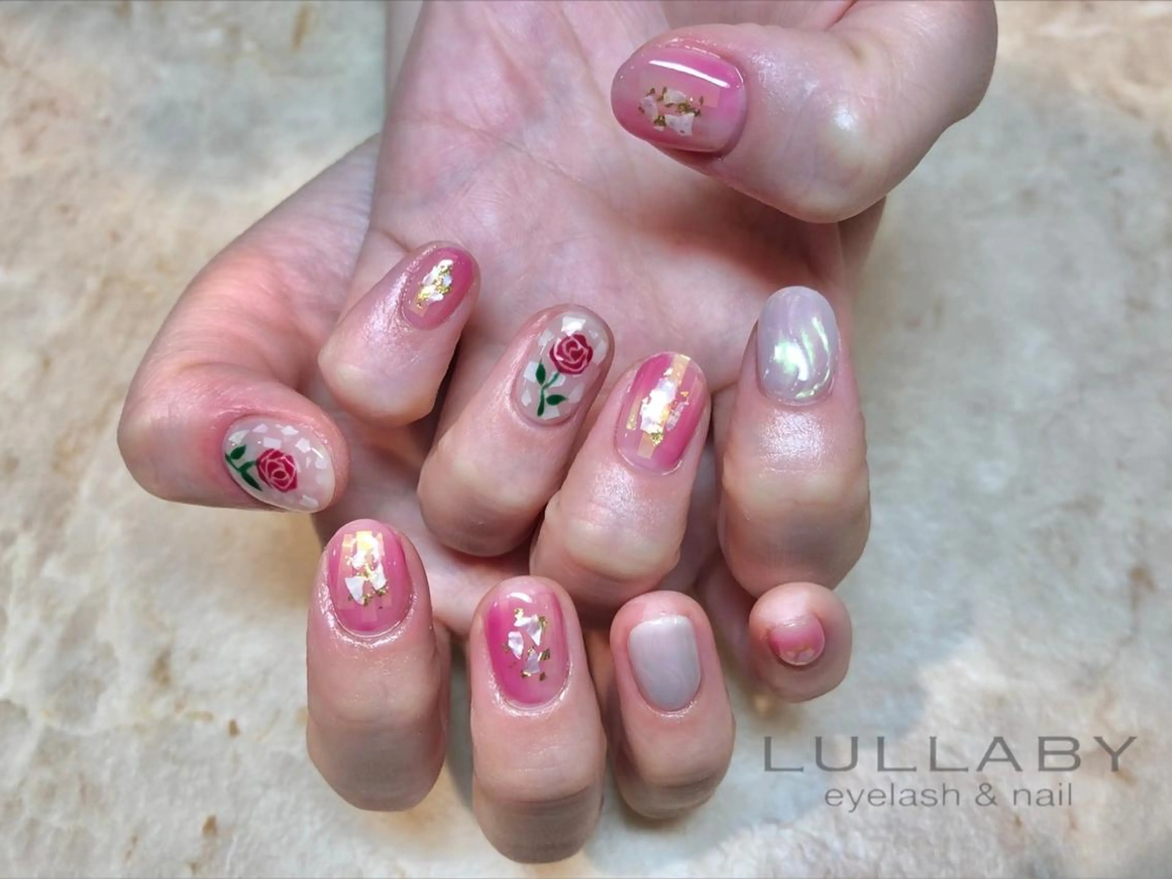 ネイル LULLABY  三軒茶屋店のネイルデザイン
