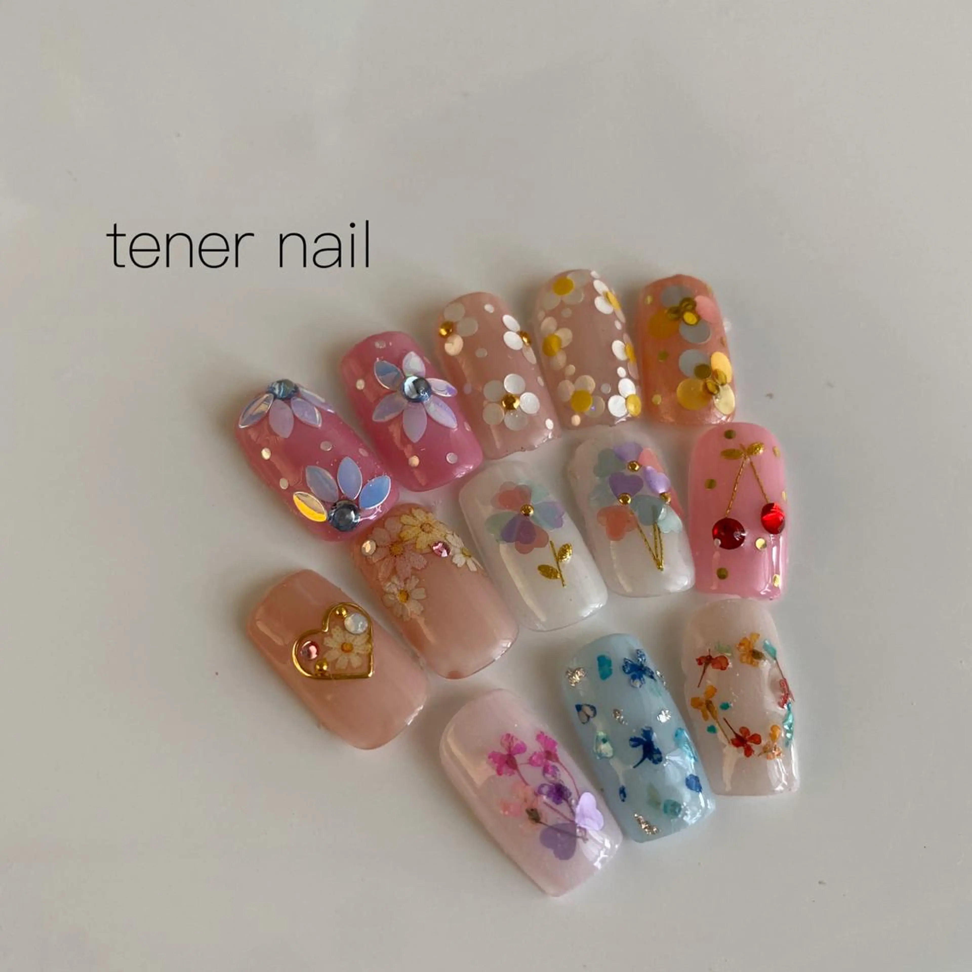 ネイル アートネイル フラワーネイル 春ネイル tener  nail  テネルネイル所属・テネルネイル tener nailのネイルデザイン