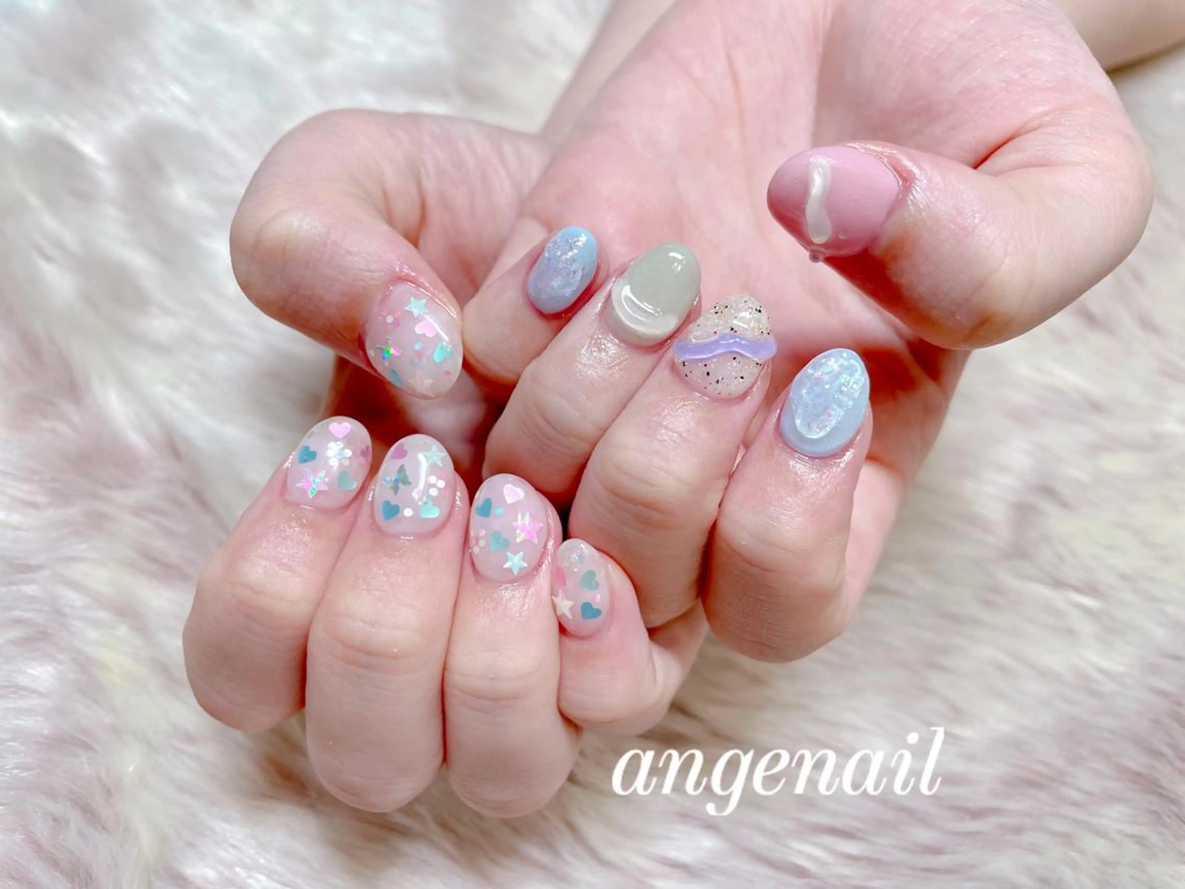 ネイル ハンドネイル オーナーネイリスト MAKIのネイルデザイン