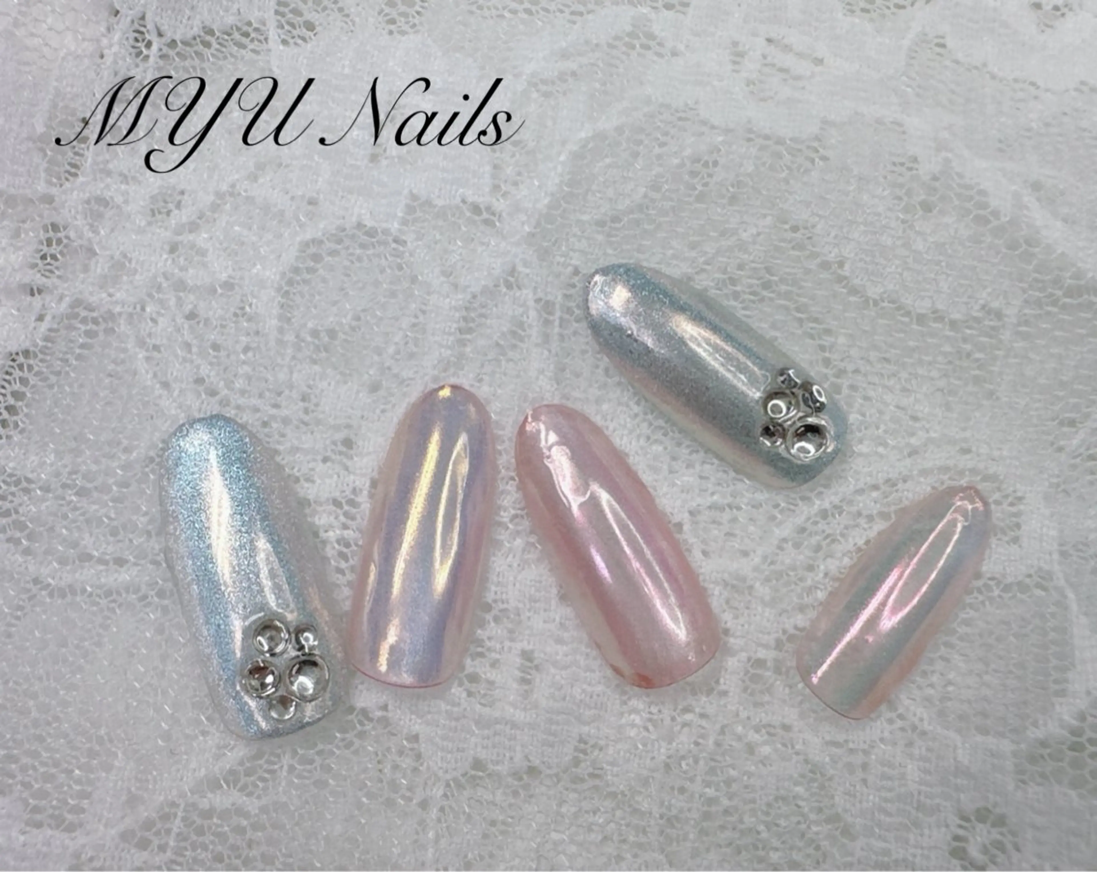 ネイル オーロラネイル フラッシュネイル ジェルネイル 持ち込み パラジェル ハンドネイル MYU Nails所属・MYU Nailsのネイルデザイン