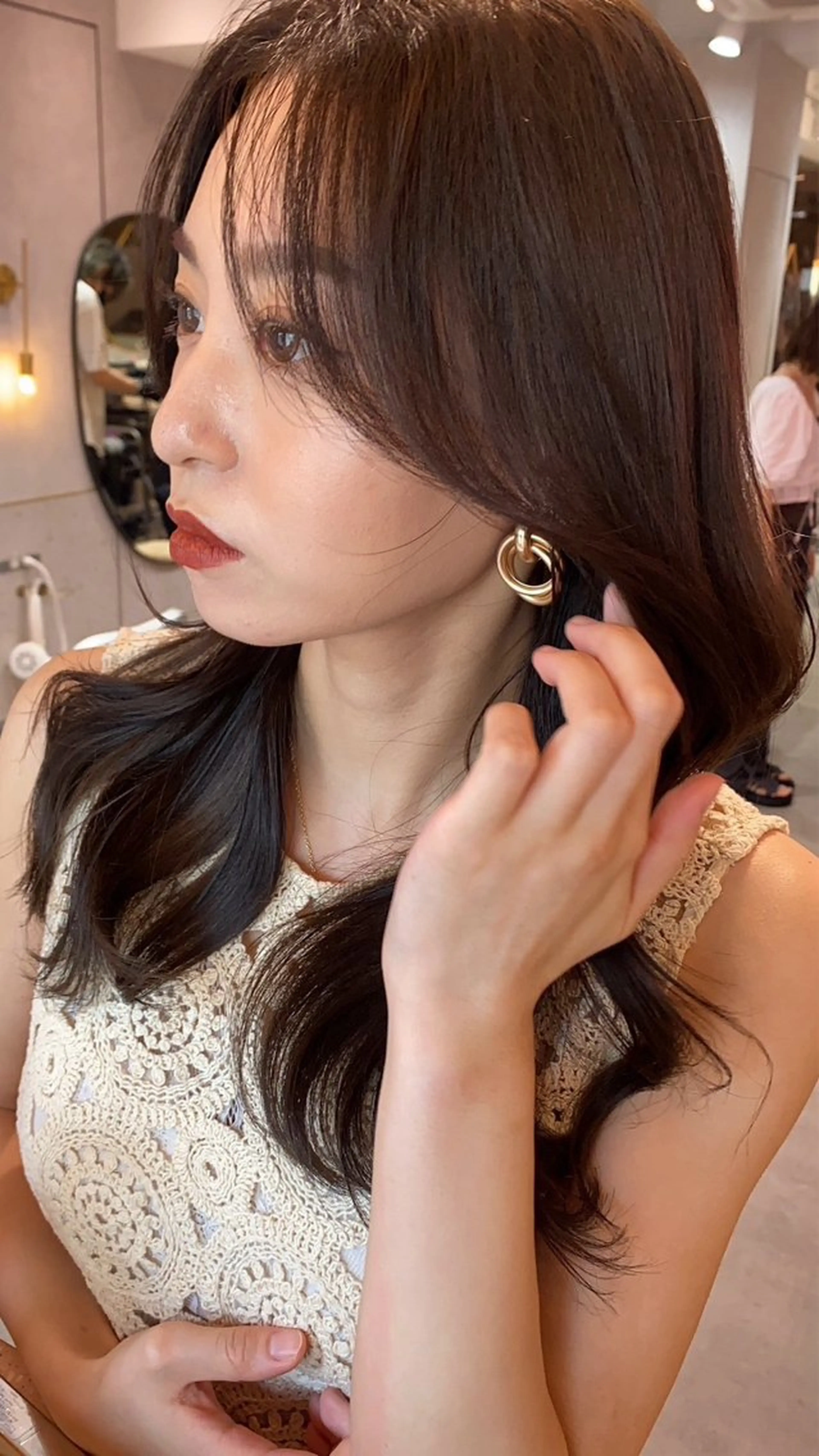 ロング 新宿/小顔レイヤー/ 顔まわり/西慶太朗のヘアスタイル