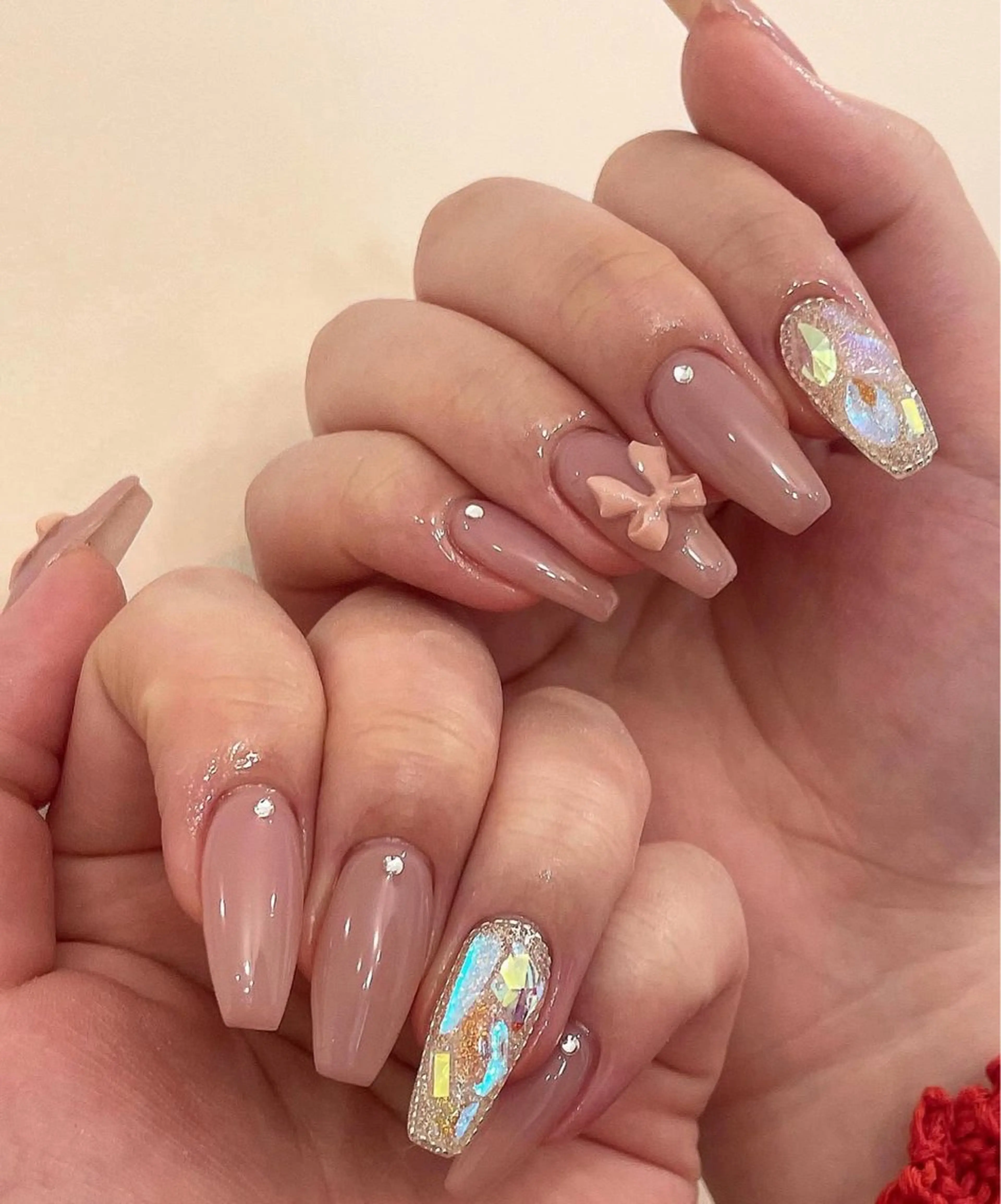 ネイル 長さ出し グラデーション キラキラネイル 韓国ネイル ラメ(グリッター) ハンドネイル ハンドケア Chisa Nail Studio所属・チ サのネイルデザイン