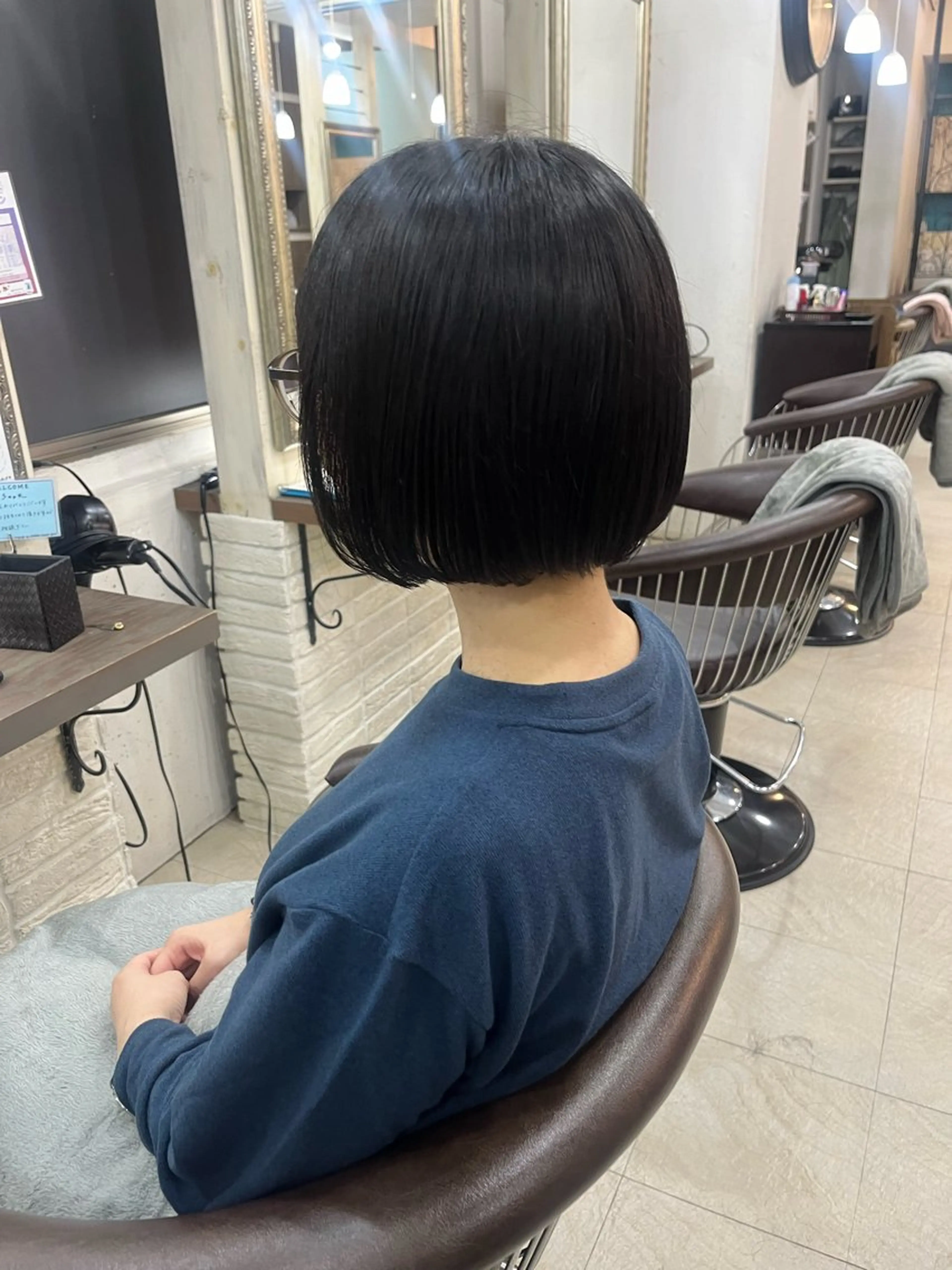 ショート ボブ 似合わせカット 兒玉/透明感カラー 髪質改善のヘアスタイル