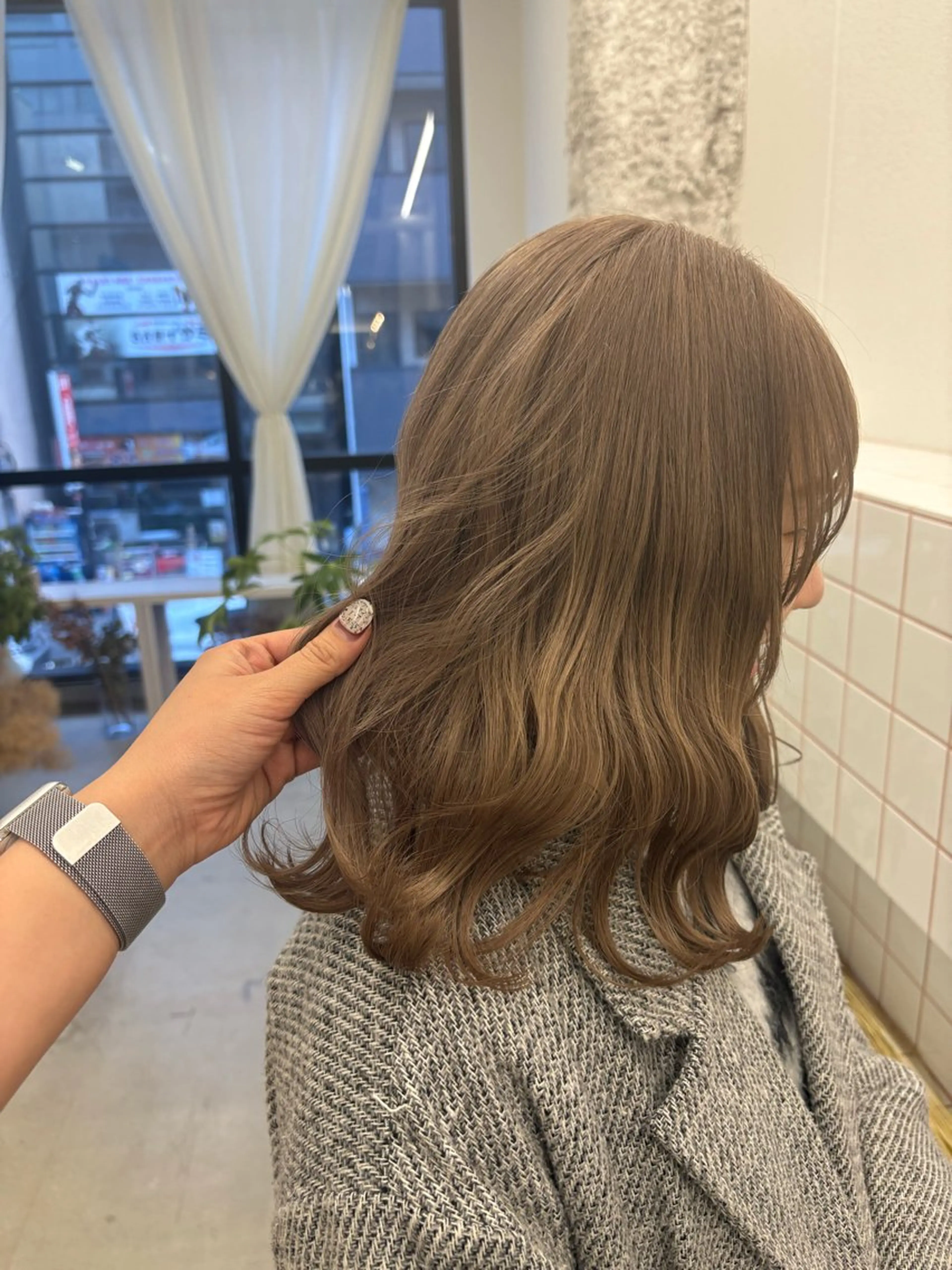 ミディアム カラー ヘアカラー トリートメント NIKO/名古屋/ 伏見/花屋併設のヘアスタイル