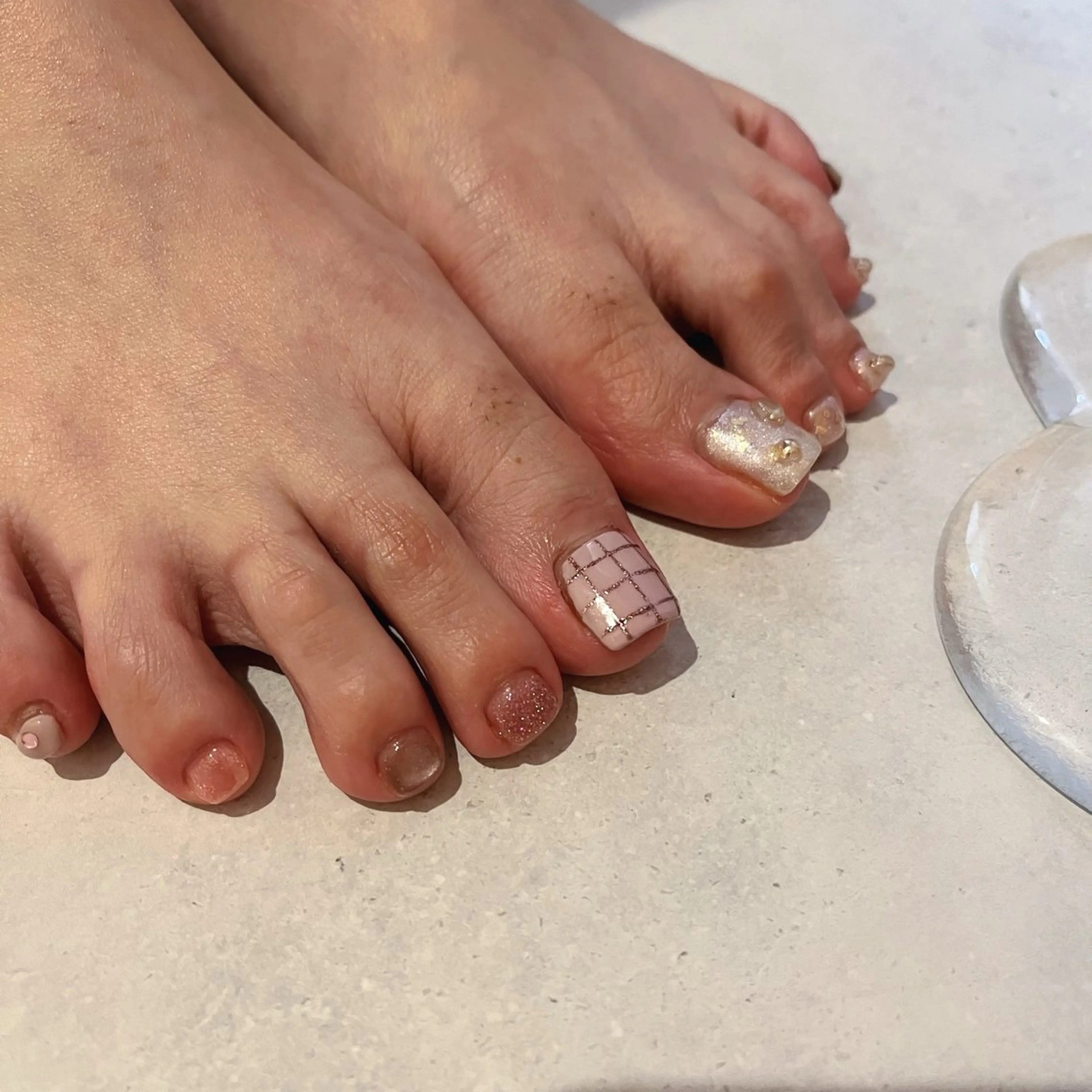 ネイル ピンク フットネイル K Aのネイルデザイン