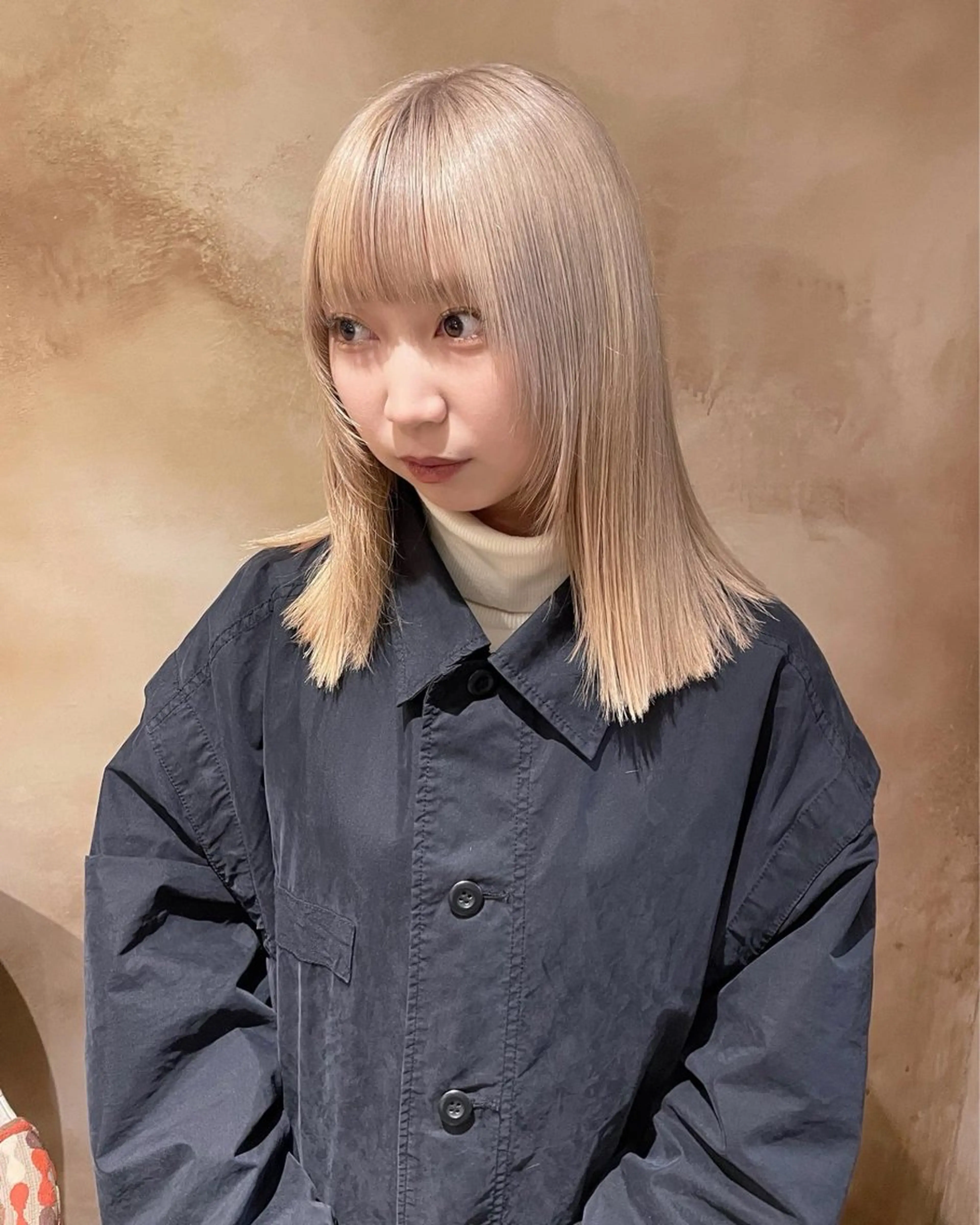 カット＋ブリーチカラー🪽🩶（ケアブリーチ変更可）の写真