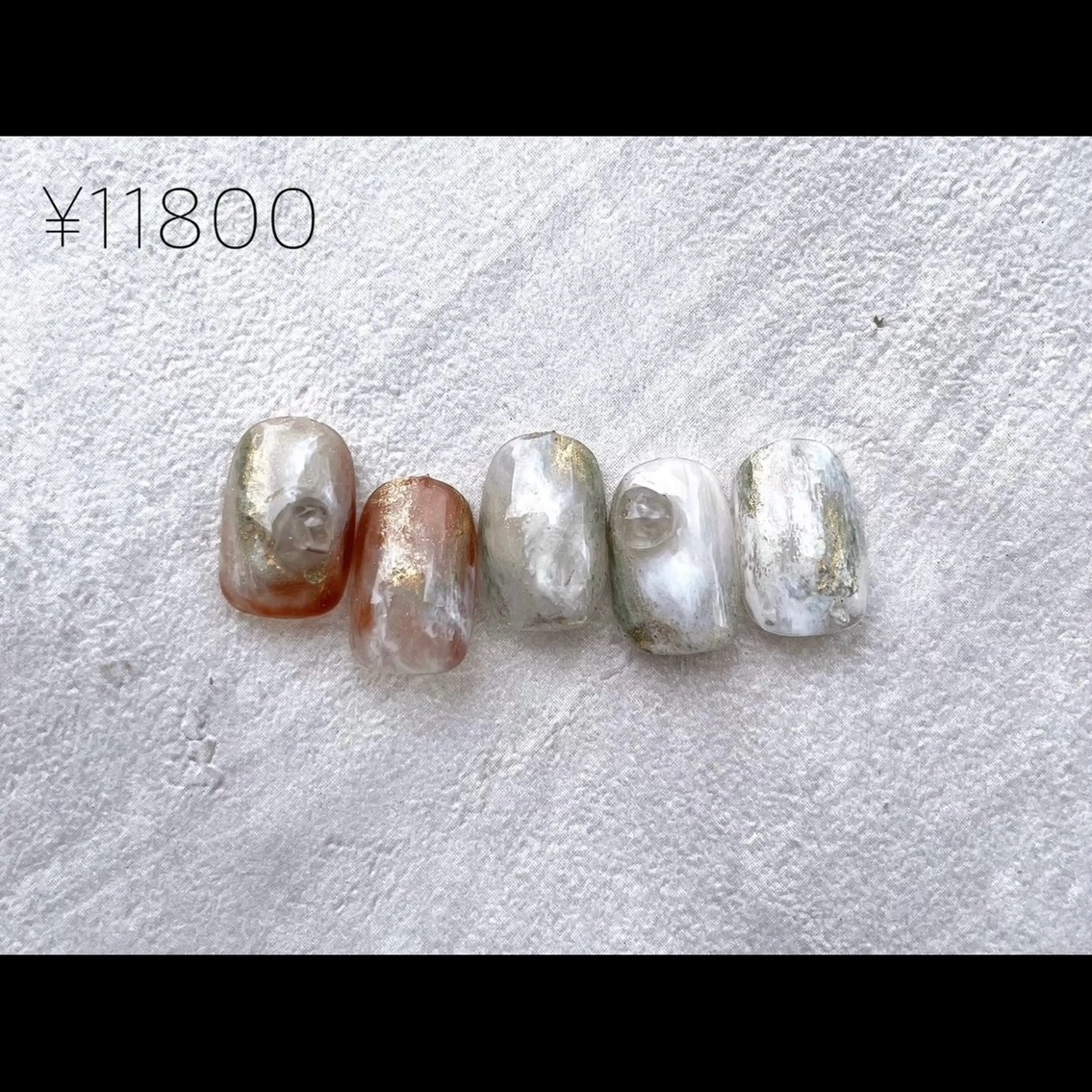 ネイル KUROIWA KAORIのネイルデザイン