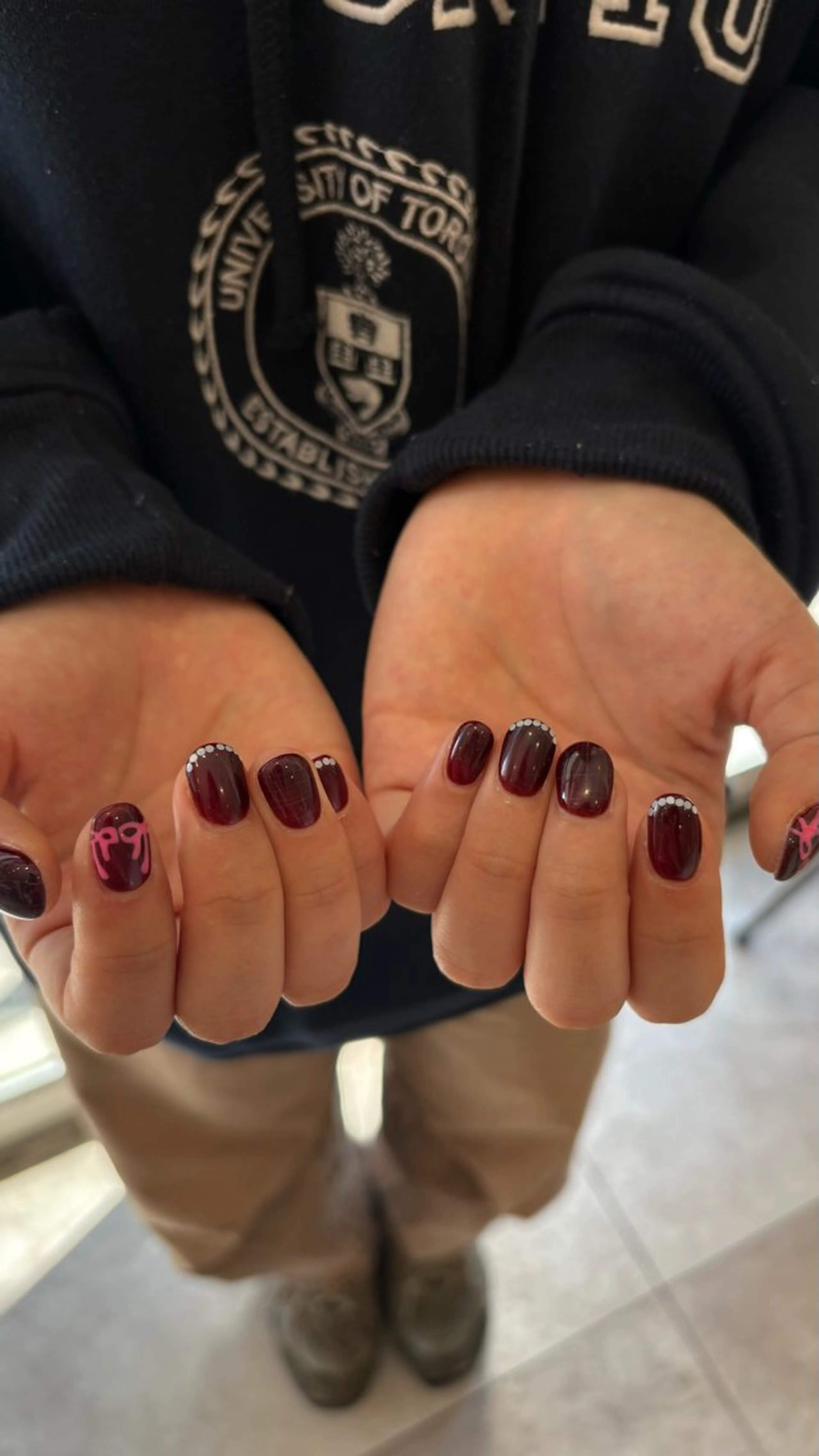 ネイル しおん⭐︎立川 sofaネイリストのネイルデザイン