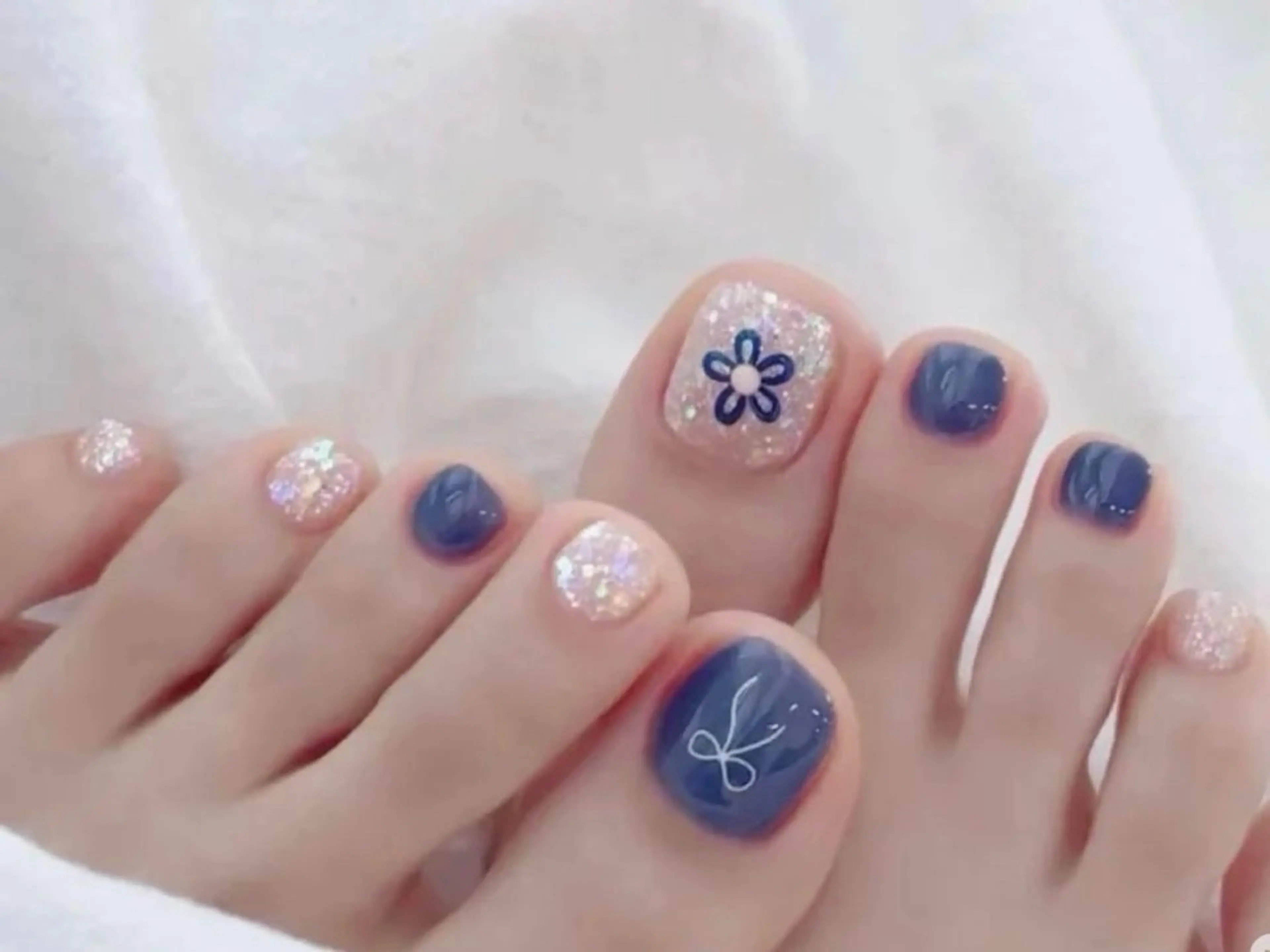 ネイル 高木 維麗絲のネイルデザイン