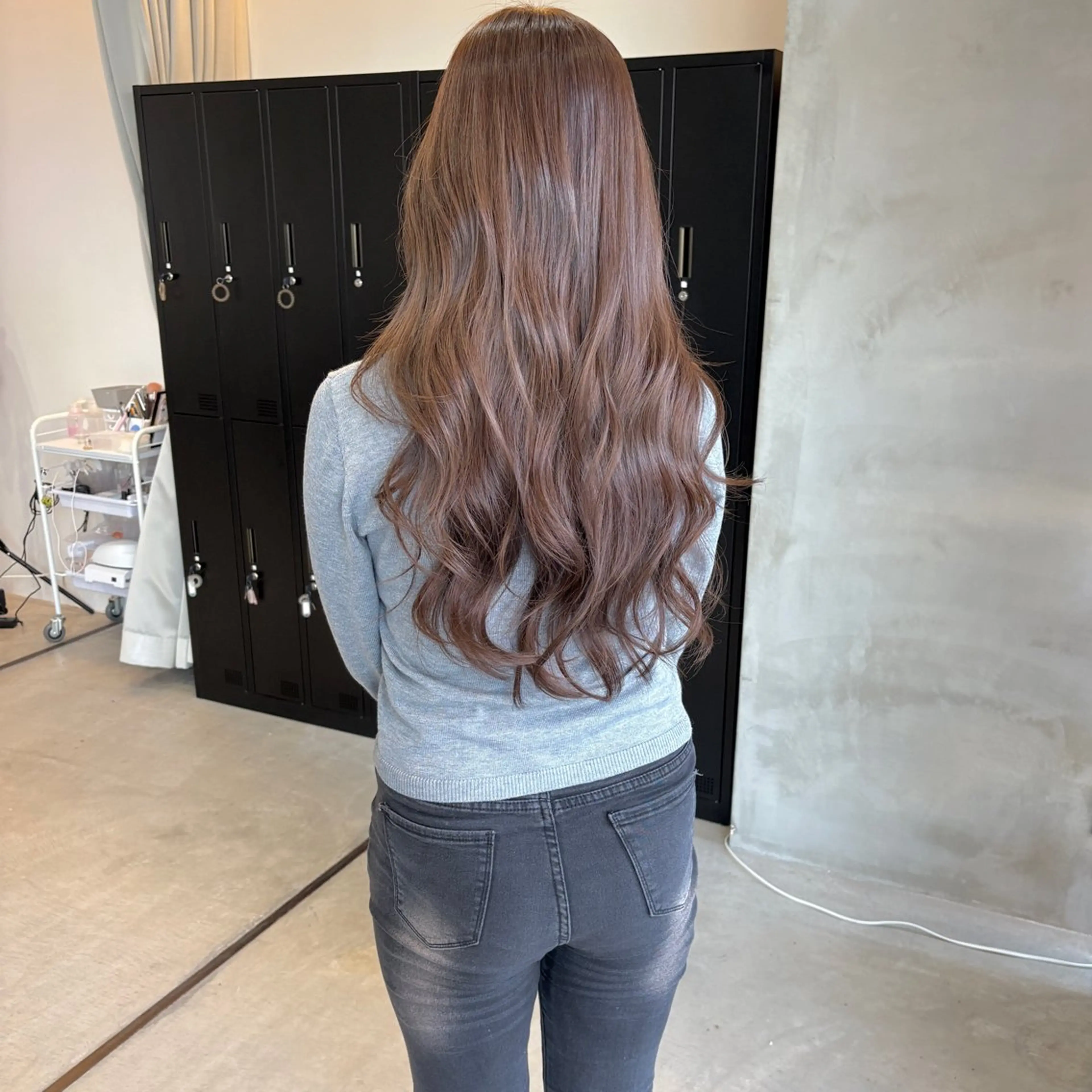 ロング カラー ブラウンカラー レイヤーカット カット ヘアカラー トリートメント はちすか るかのヘアスタイル