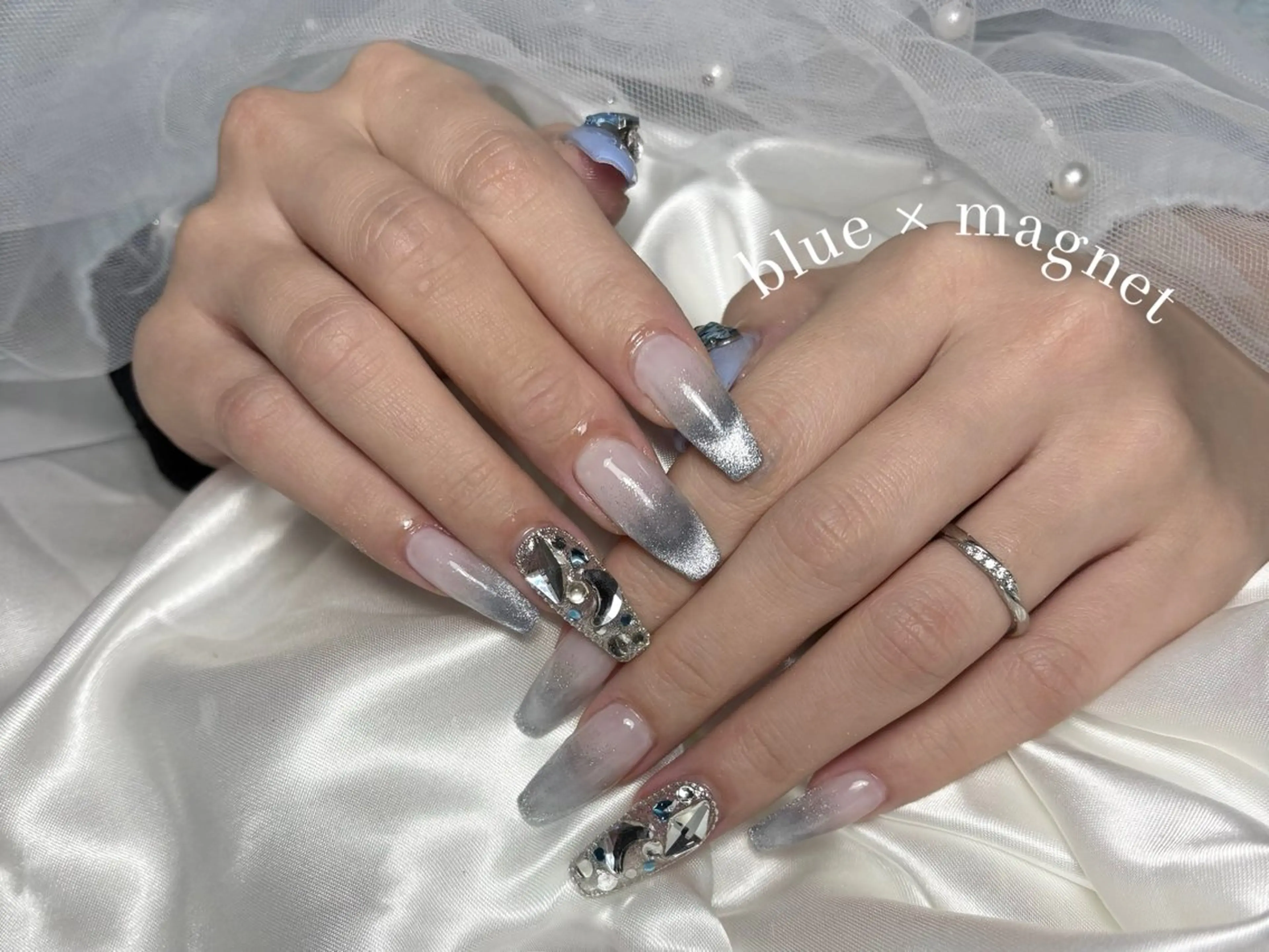 ネイル Nailsalon Sirius所属・SIRIUS manakaのネイルデザイン