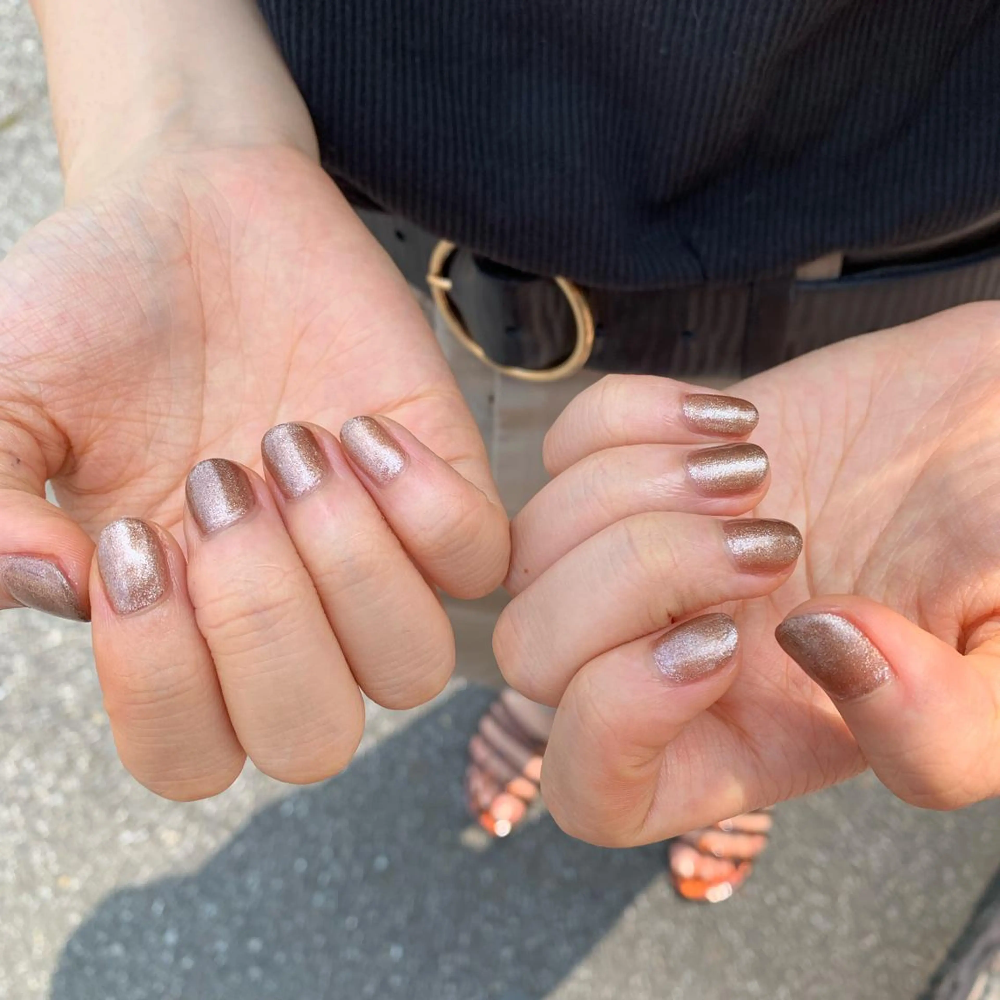 ネイル ブラウン ハンドネイル 佐藤 穂乃香のネイルデザイン