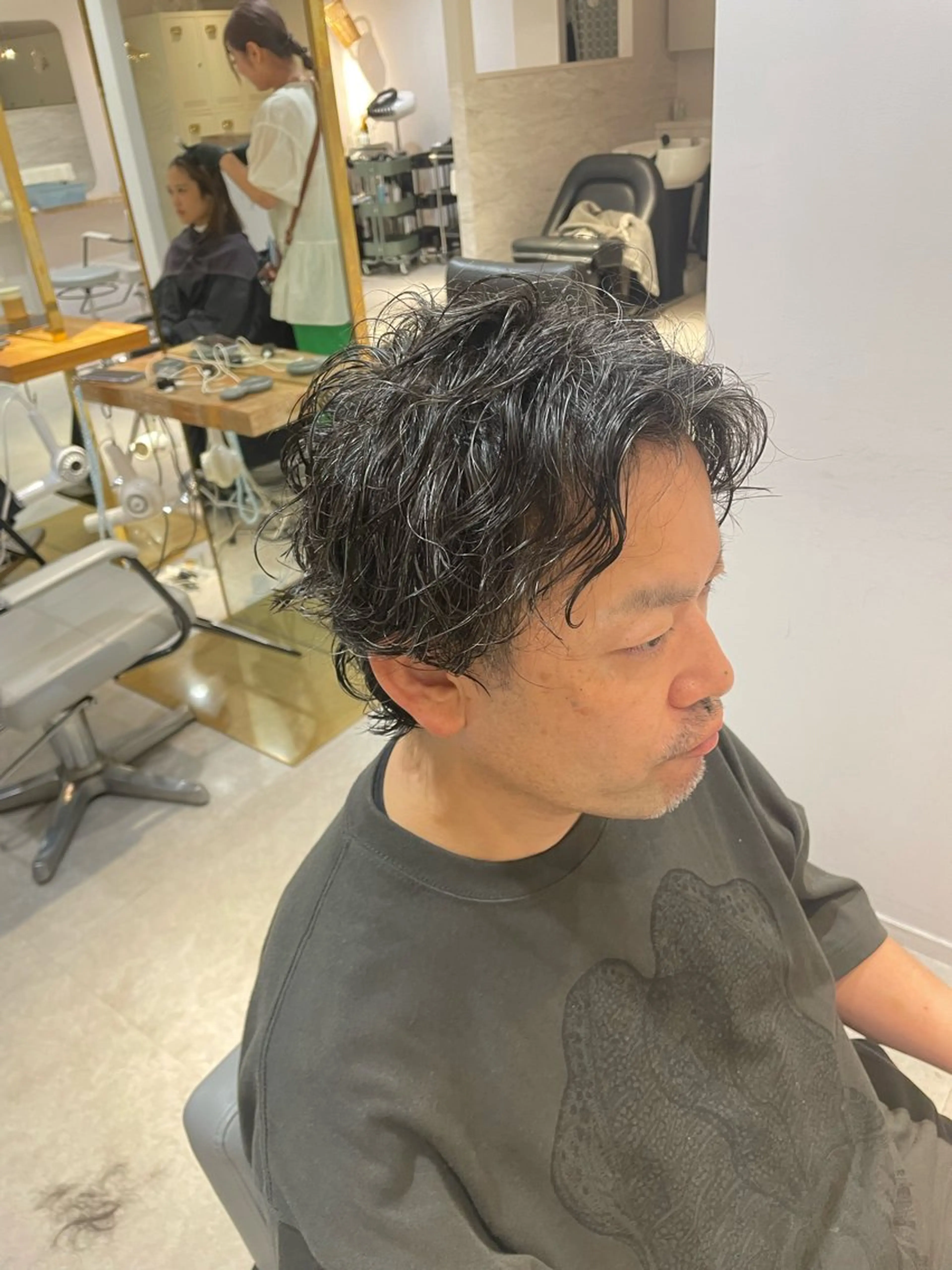 パーマ メンズ メンズパーマ ツーブロック 喜納 優衣のヘアスタイル