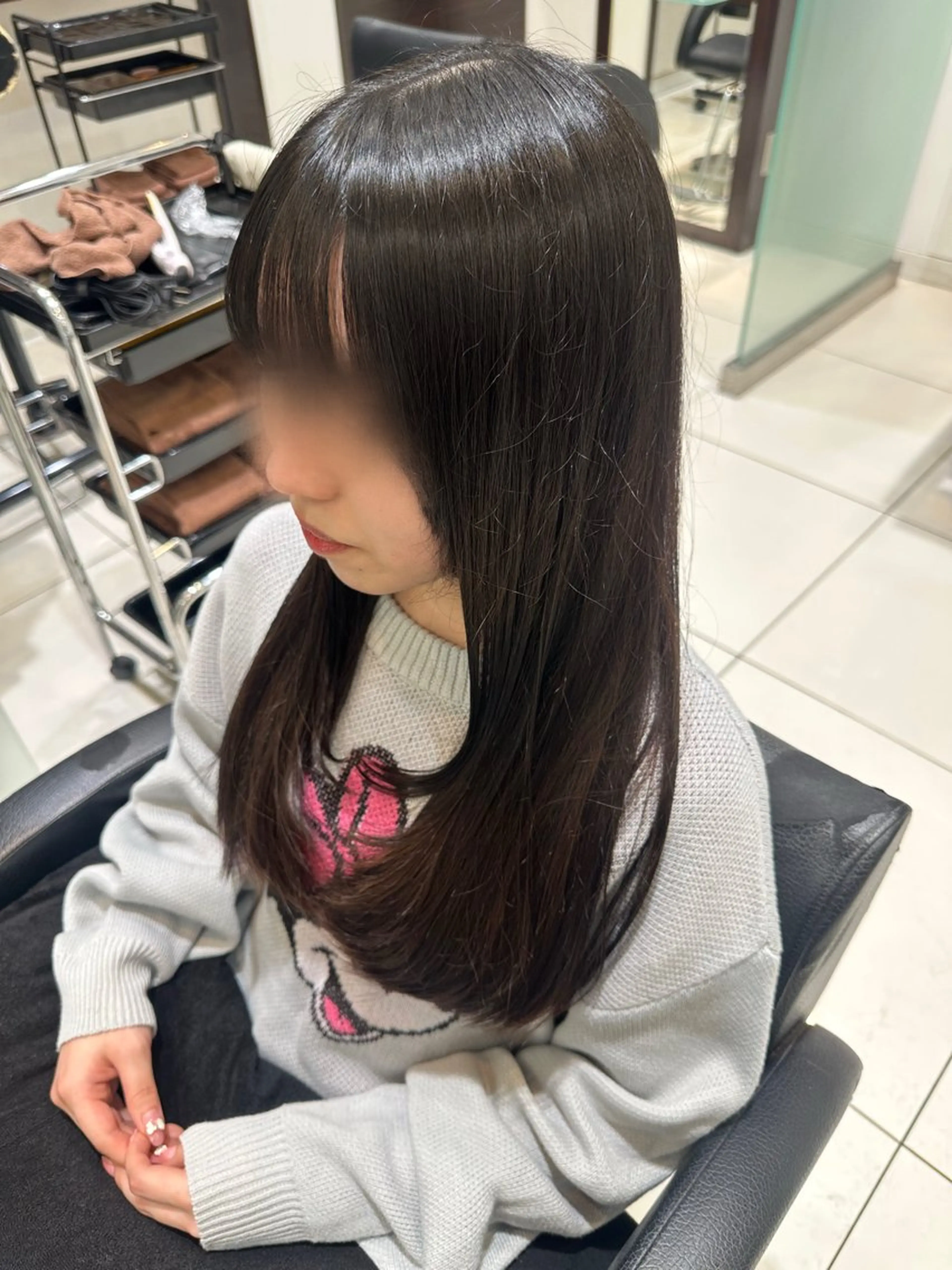 ロング 顔まわりレイヤー 顔周りカット レイヤーカット カット 🖤ྀི渡邉 あみか🖤ᩚのヘアスタイル