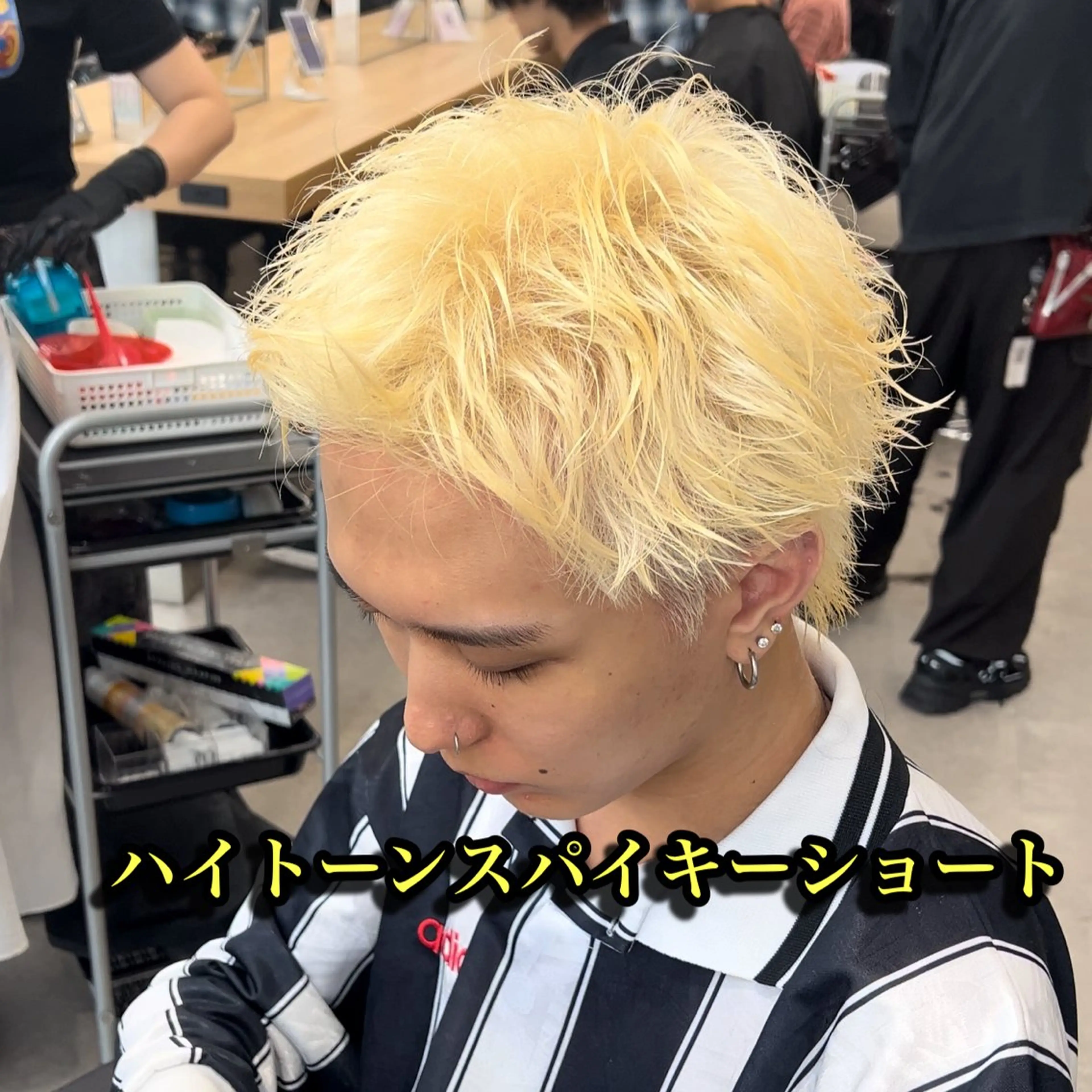 🔴【この夏ピッタリ✨】ハイトーンスパイキーショート✨の写真