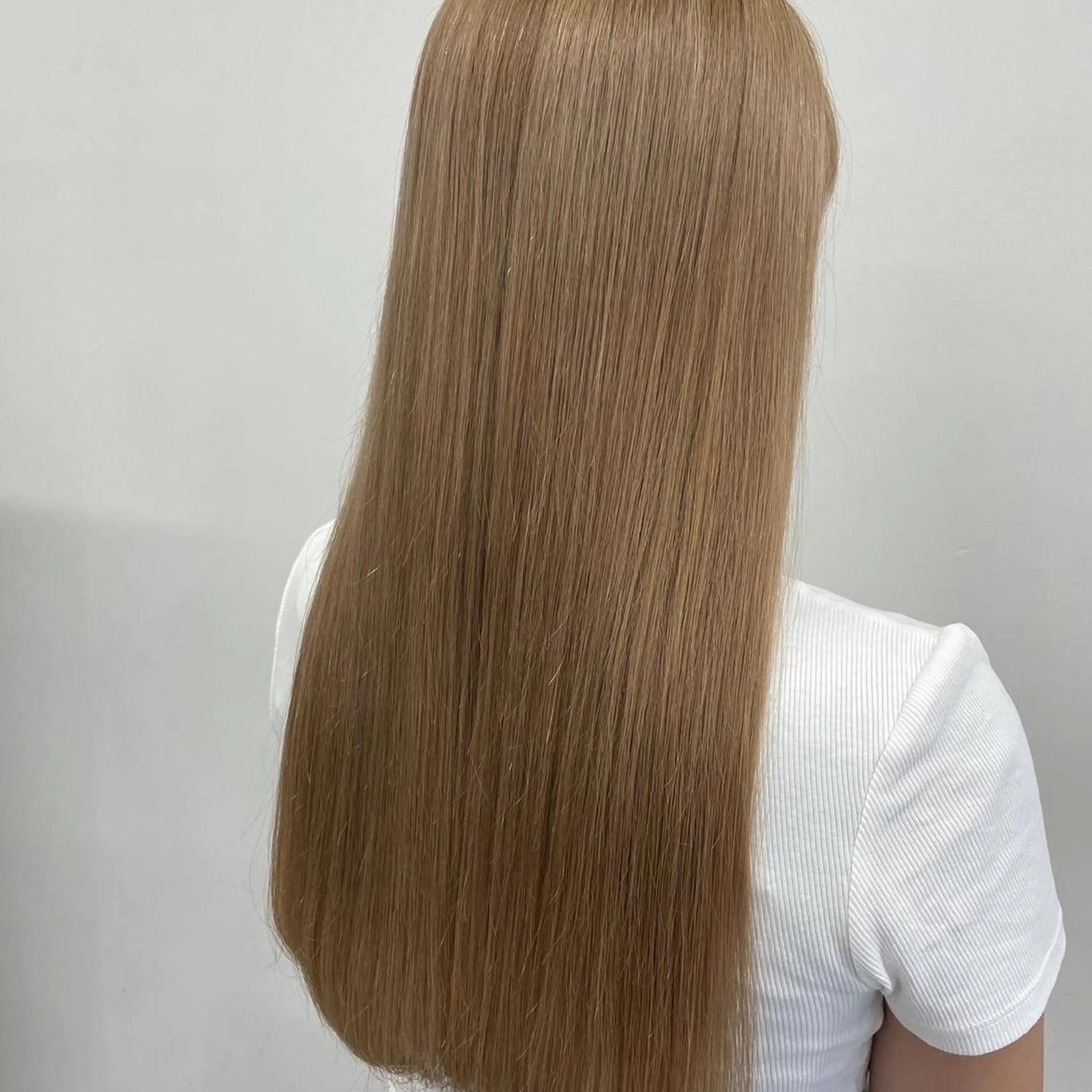 ロング トレンドモテカラー 🩷色落ちまで可愛くのヘアスタイル