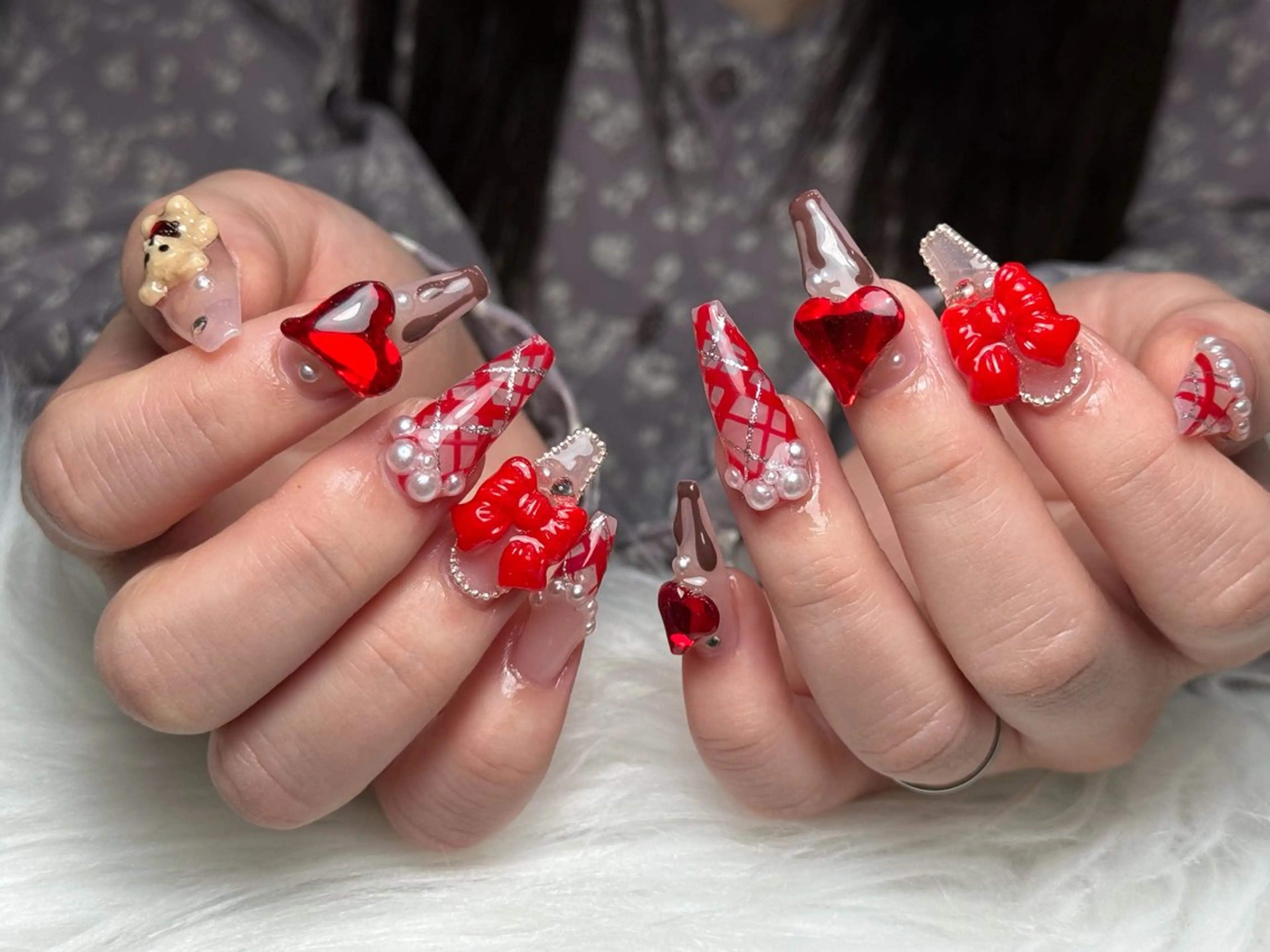 ネイル アートネイル 長さ出し ジェルネイル マグネットネイル ニュアンスネイル ハンドネイル Cloudy Chan Nailのネイルデザイン