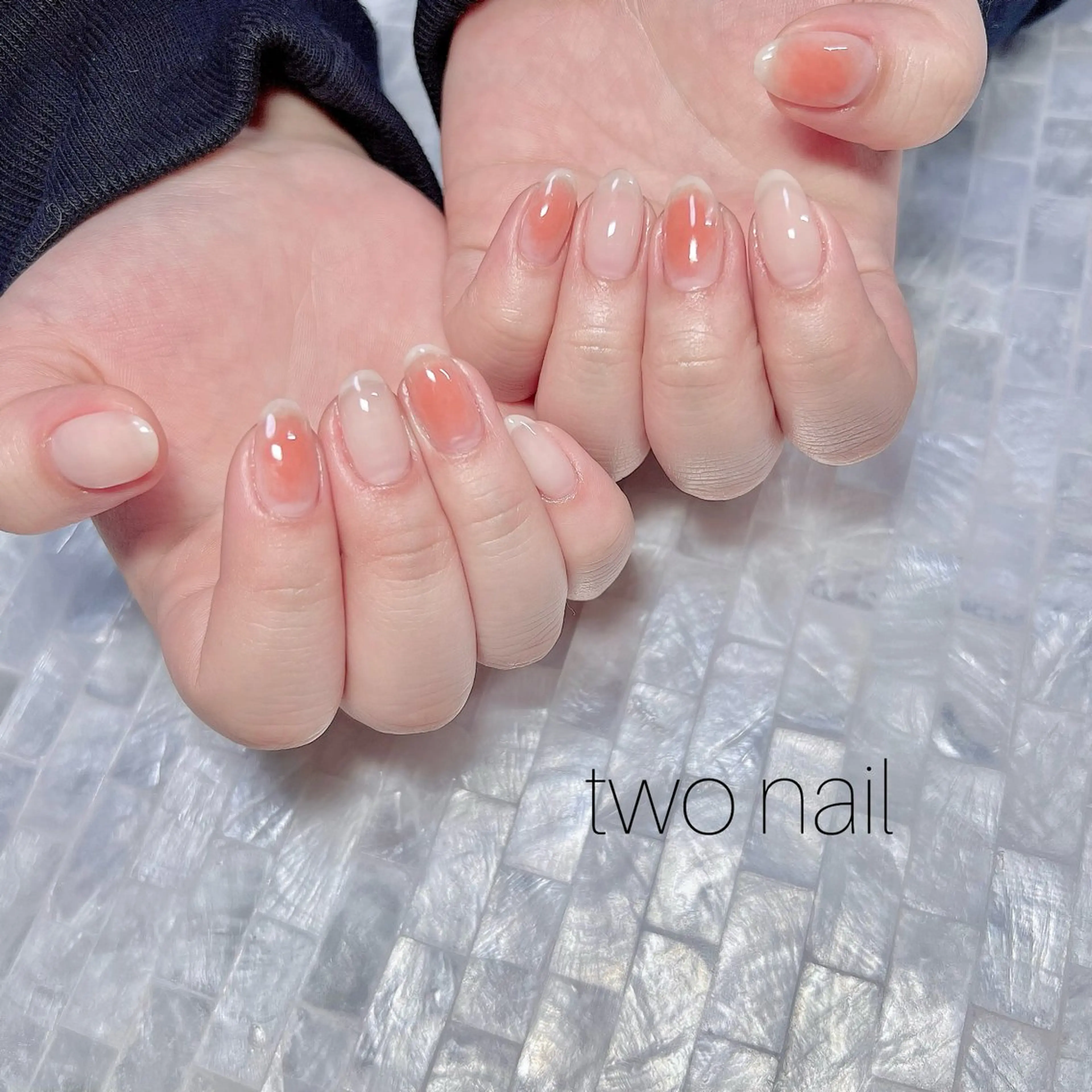 ネイル アートネイル ネイルチップ ホワイト ハンドネイル two nailのネイルデザイン