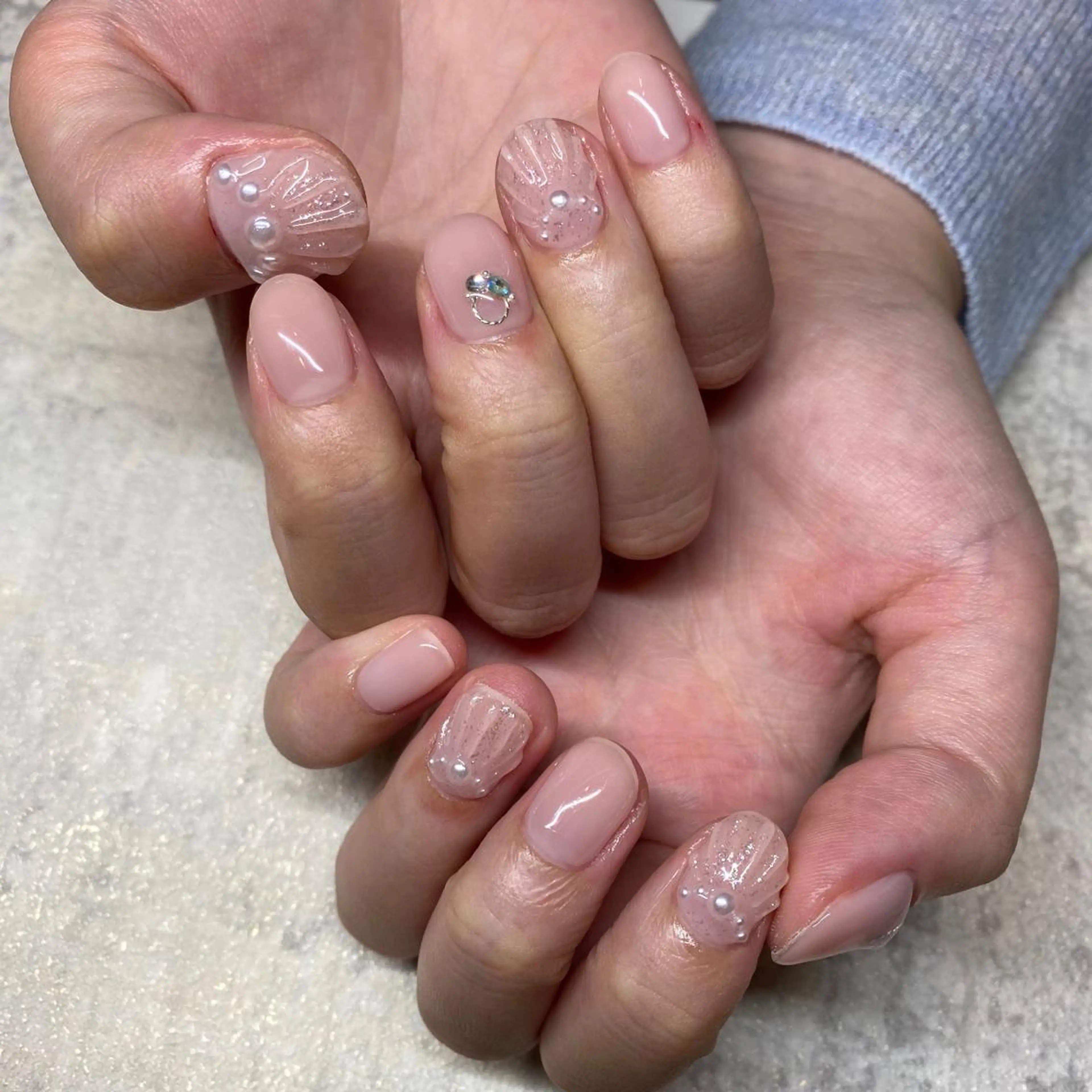 ネイル ハンドネイル NORA nail UMEDAのネイルデザイン