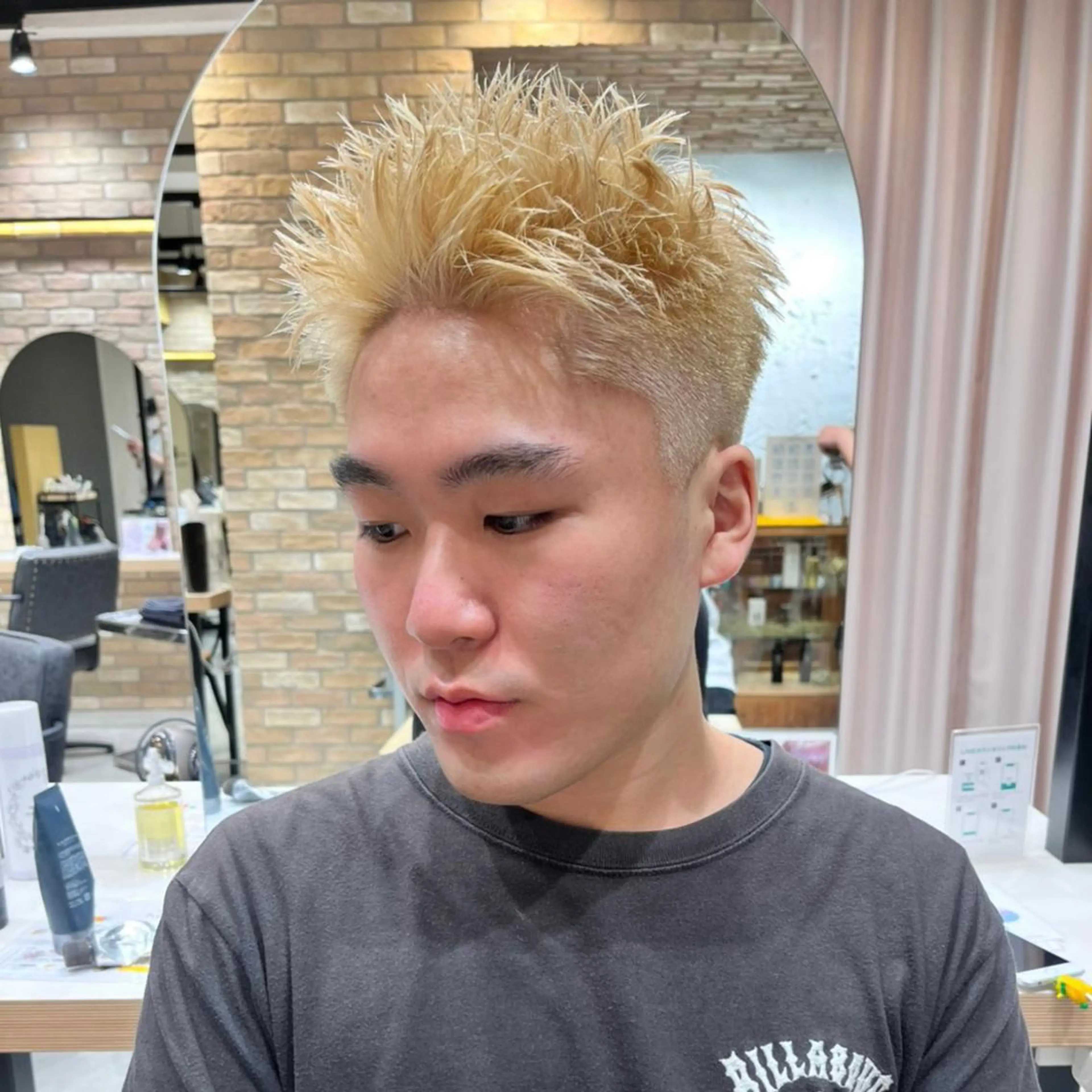 カラー メンズ 酸性ストレート・ メンズ 三原 楊子のヘアスタイル