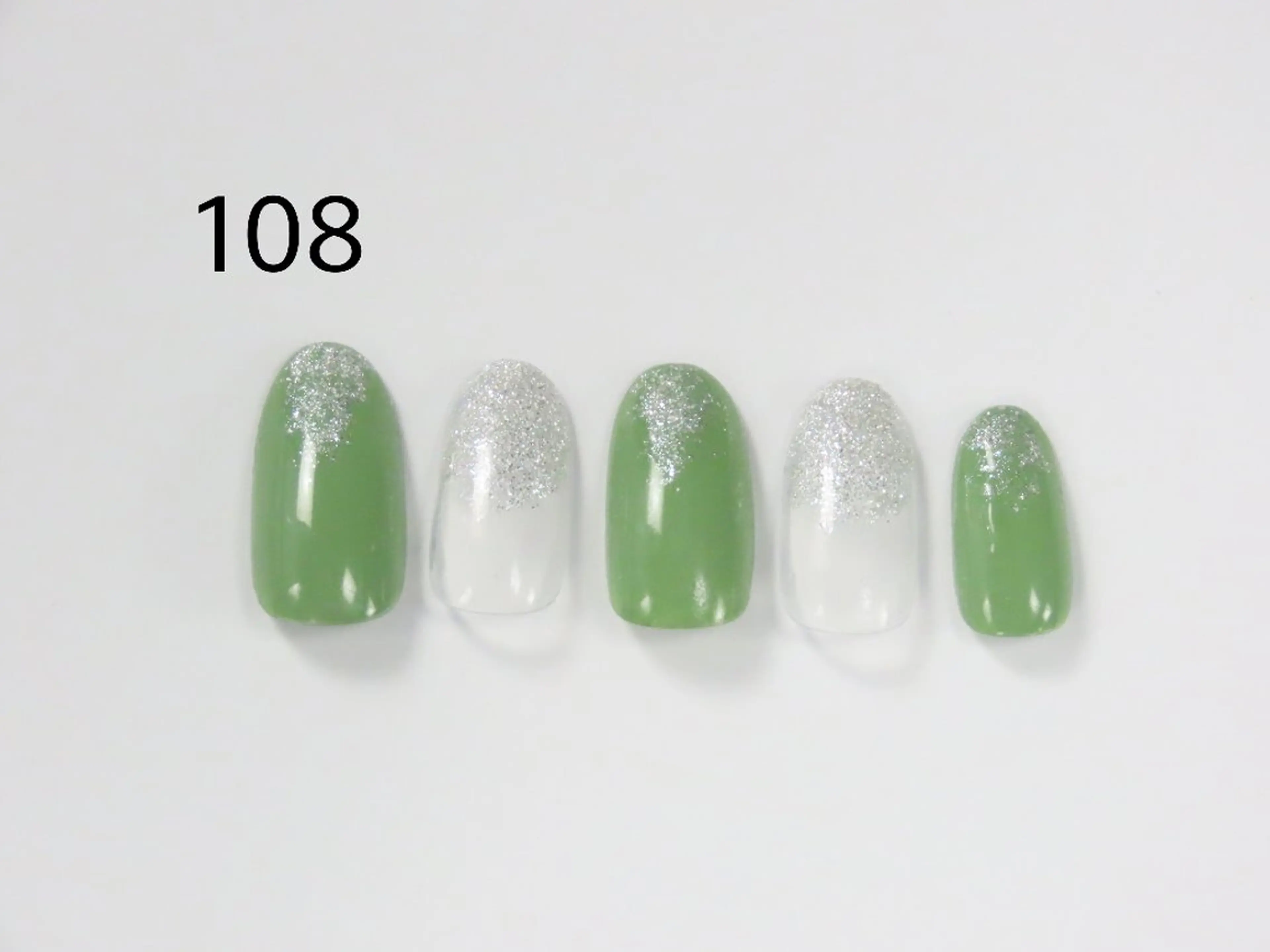 ネイル 韓国美容ジェルネイル専門店Maum新潟店所属・Maum 新潟店のマツエク・マツパデザイン